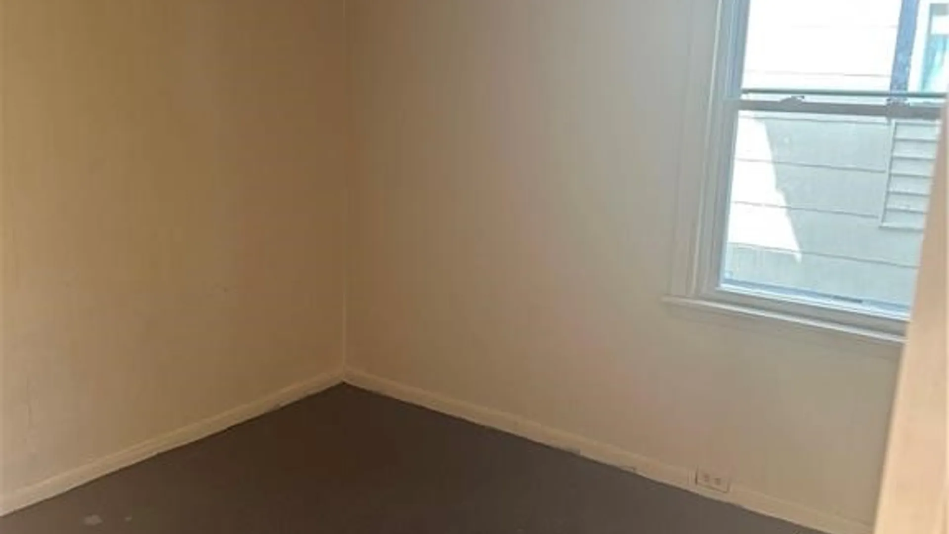 Property at 54 Decker Street, Buffalo, NY 14215 6