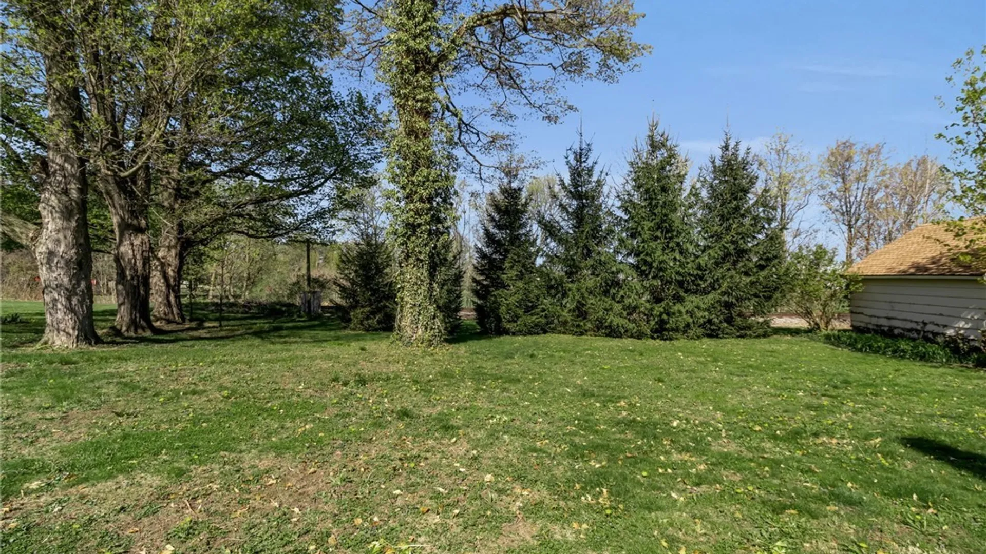 Property at 3045 Belknap Road, Eden, NY 14057 7
