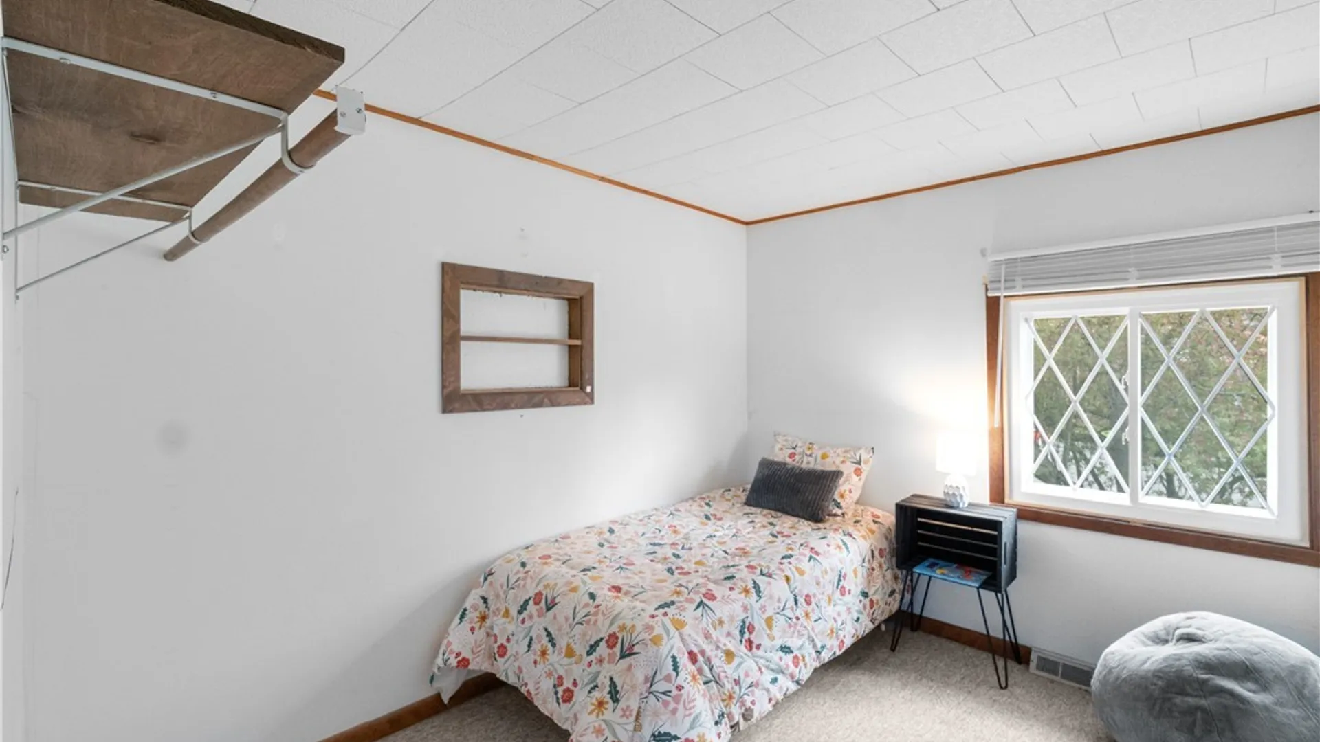 Property at 300 Columbus Avenue, Camillus, NY 13219 13