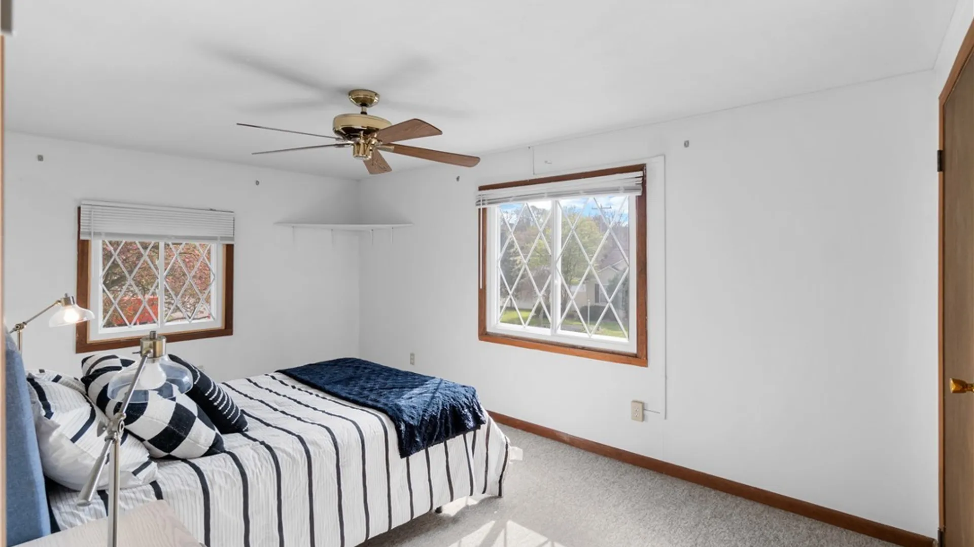 Property at 300 Columbus Avenue, Camillus, NY 13219 15