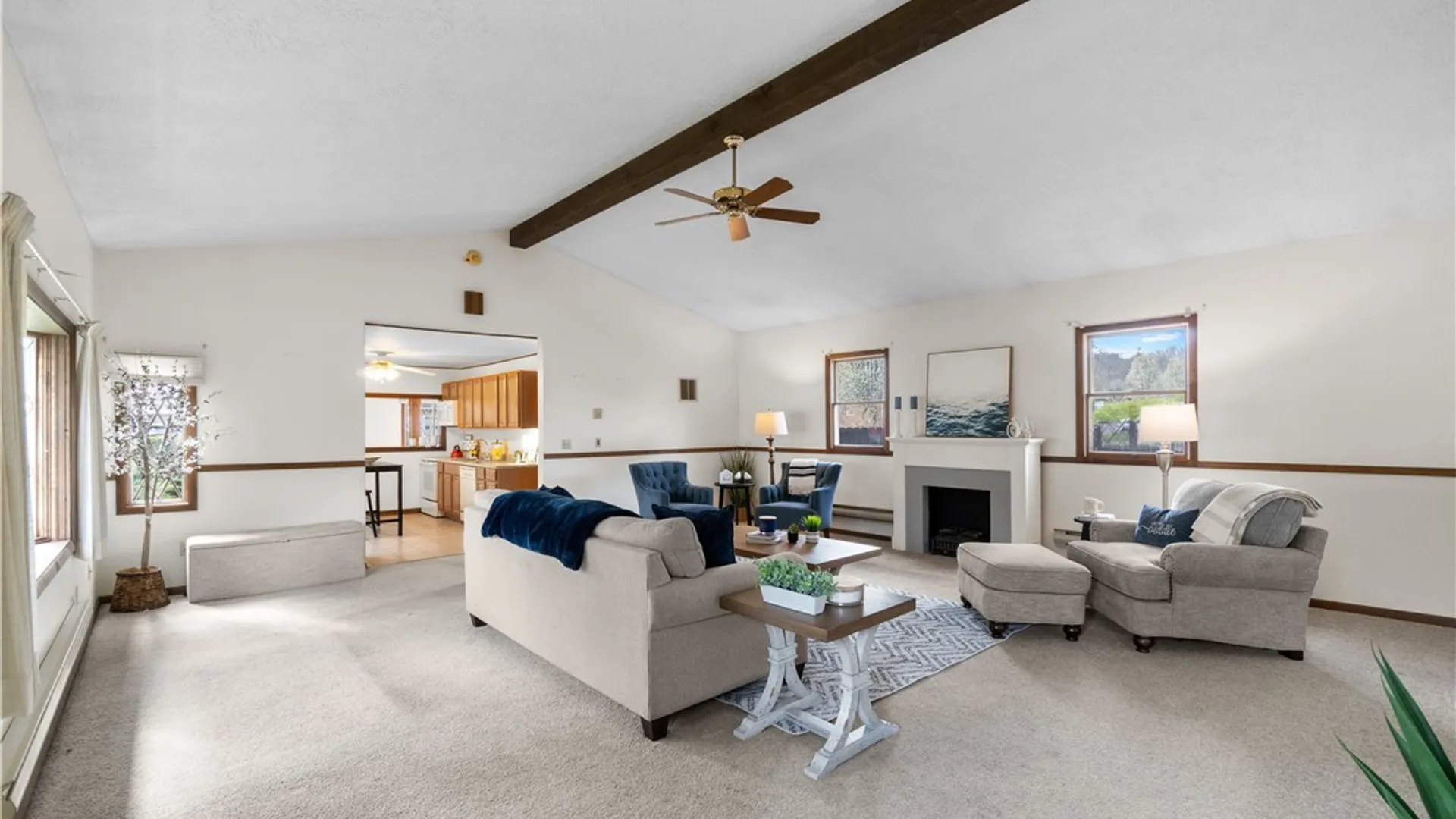 Property at 300 Columbus Avenue, Camillus, NY 13219 3