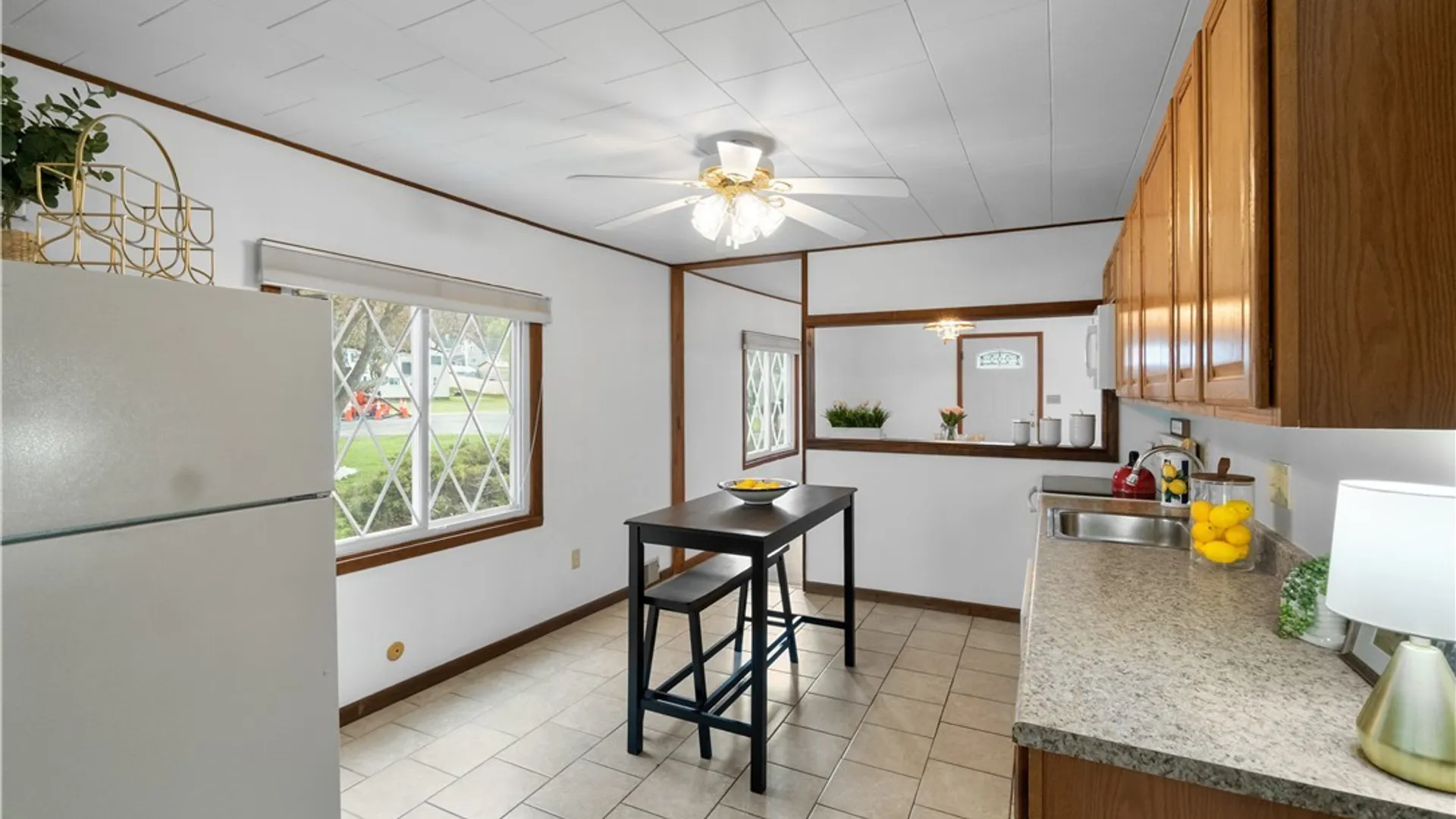 Property at 300 Columbus Avenue, Camillus, NY 13219 7