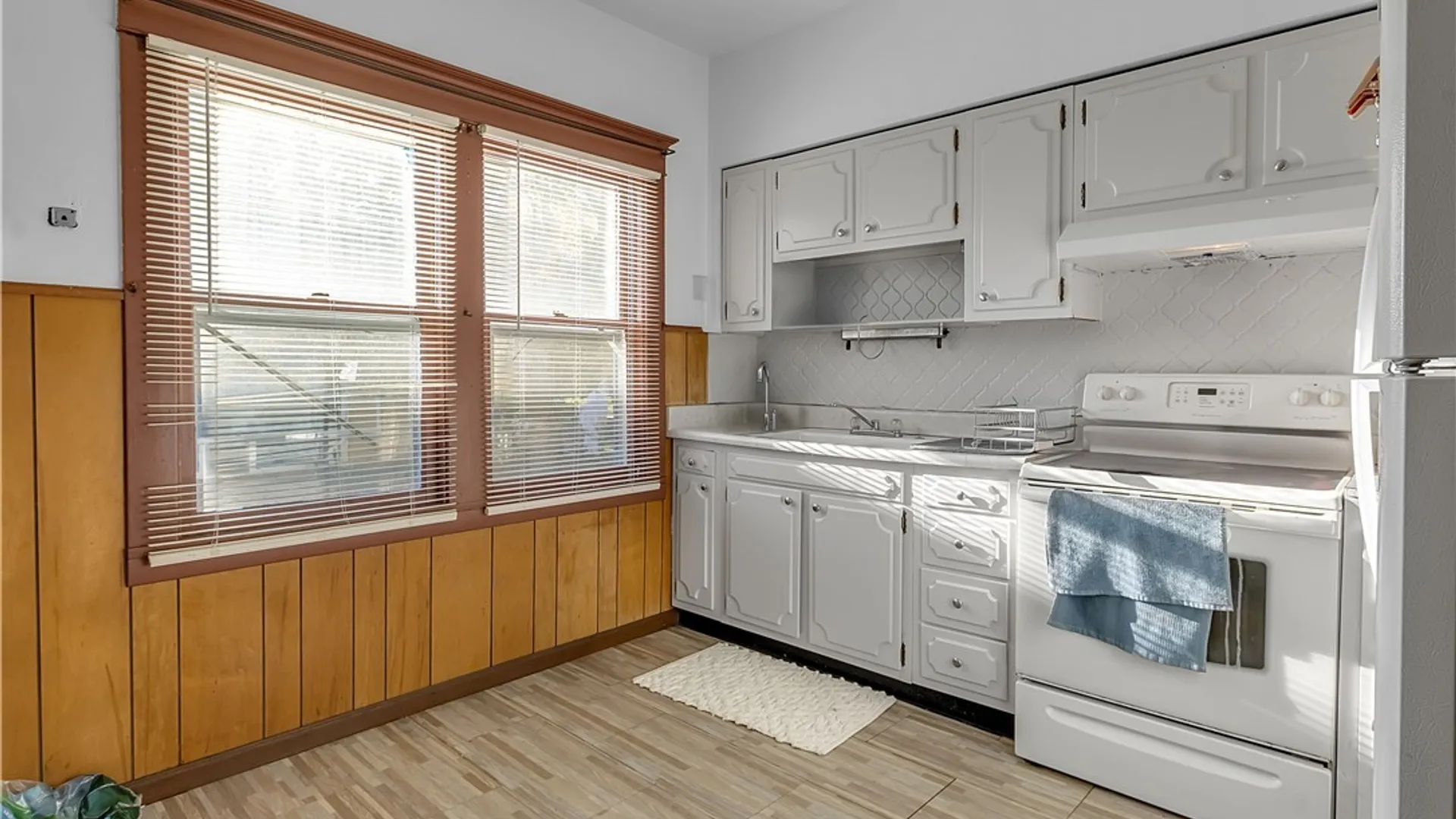 Property at 95 Montrose Avenue, Buffalo, NY 14214 11