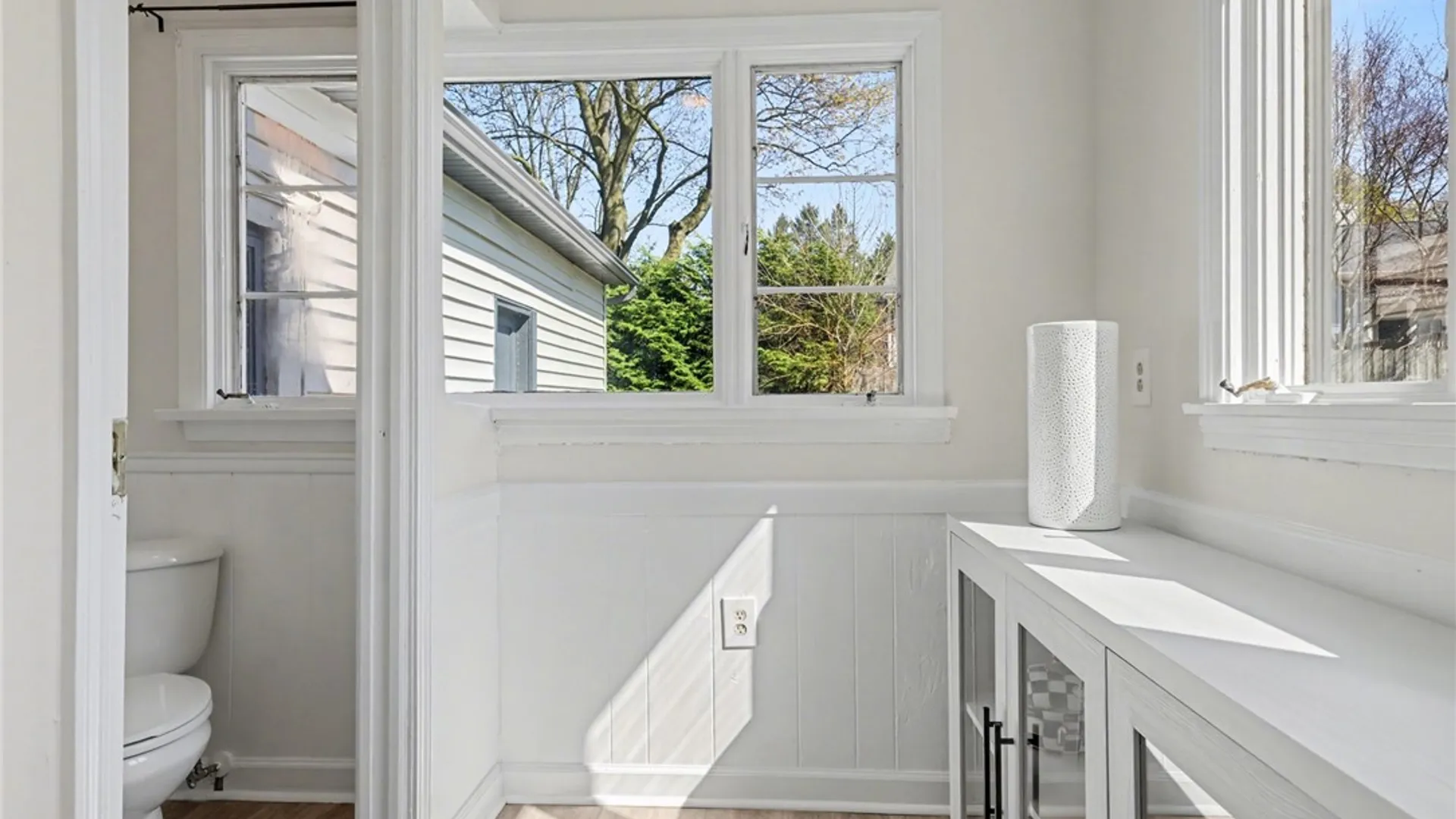 Property at 239 Fairport Road, Pittsford, NY 14450 15