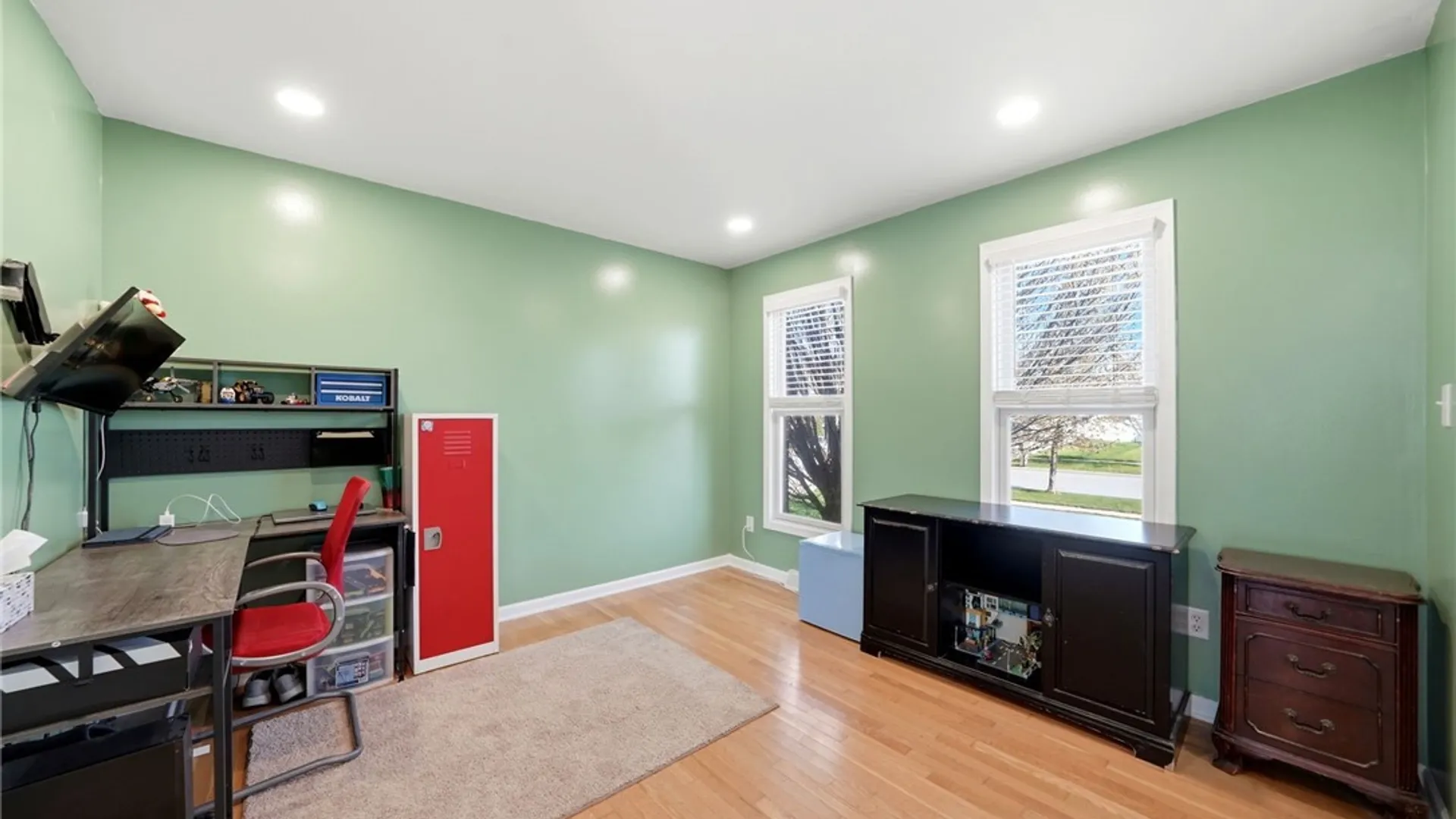 Property at 45 Summerfield Drive, Lancaster, NY 14086 10