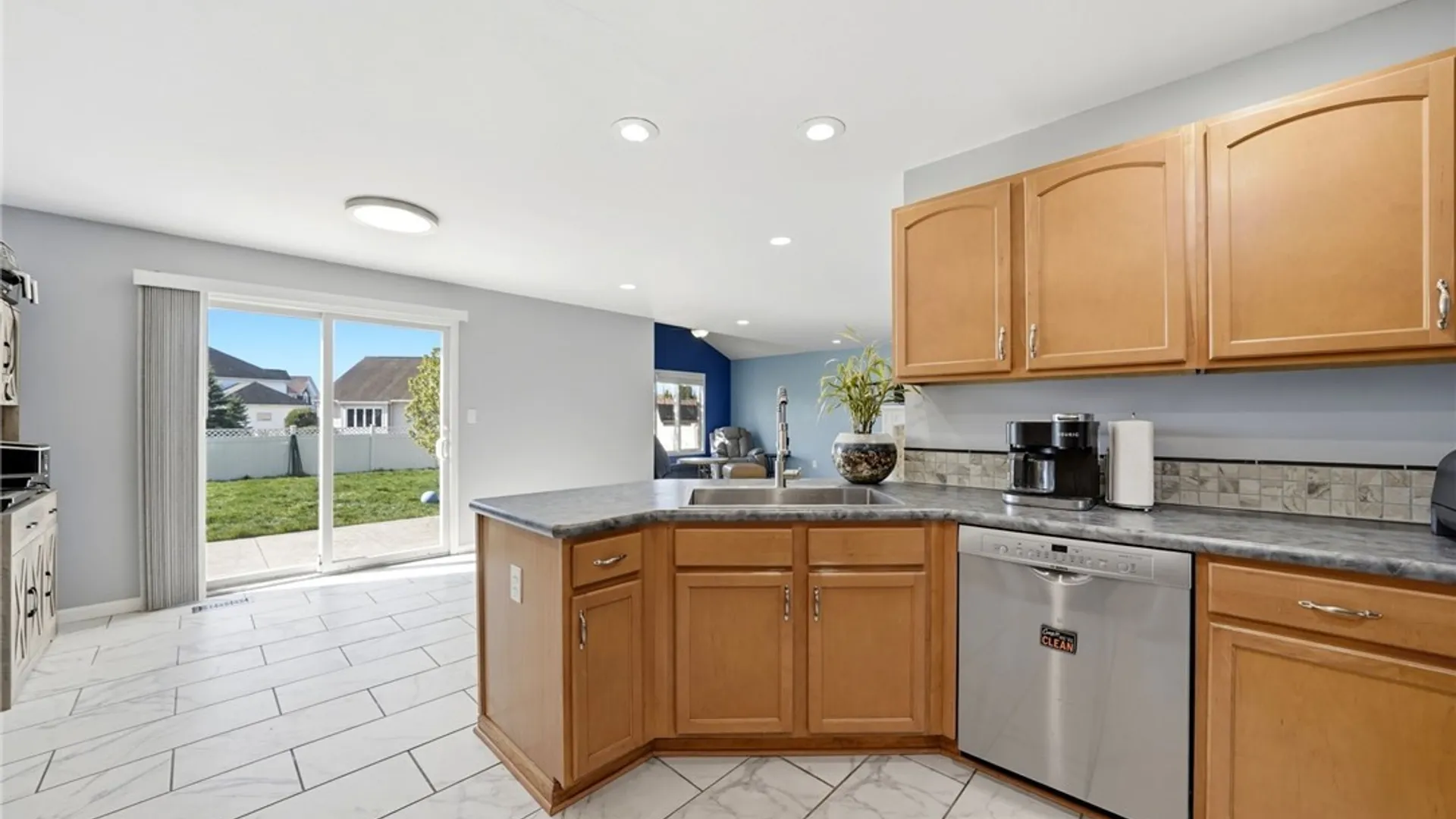Property at 45 Summerfield Drive, Lancaster, NY 14086 12