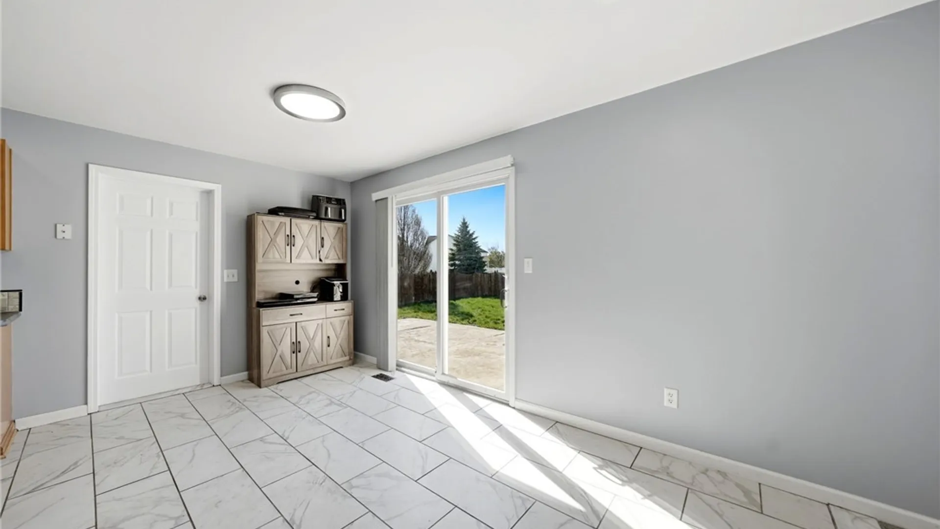 Property at 45 Summerfield Drive, Lancaster, NY 14086 13