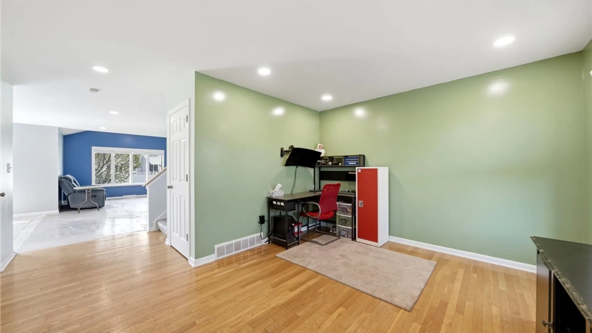 Property at 45 Summerfield Drive, Lancaster, NY 14086 8