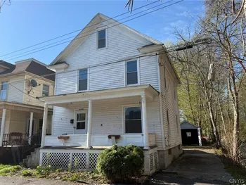 17 West Avenue, German Flatts, NY 13357
