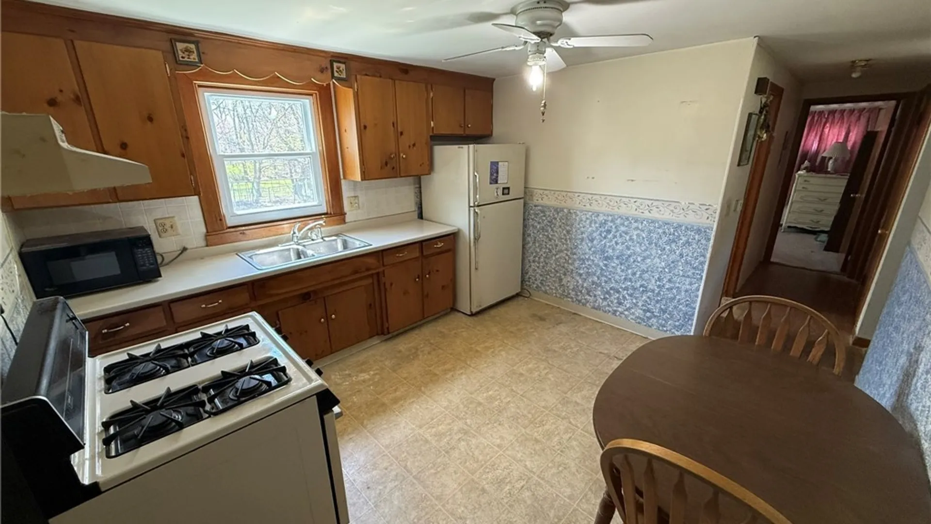 Property at 108 Miller Drive, Manlius, NY 13057 5
