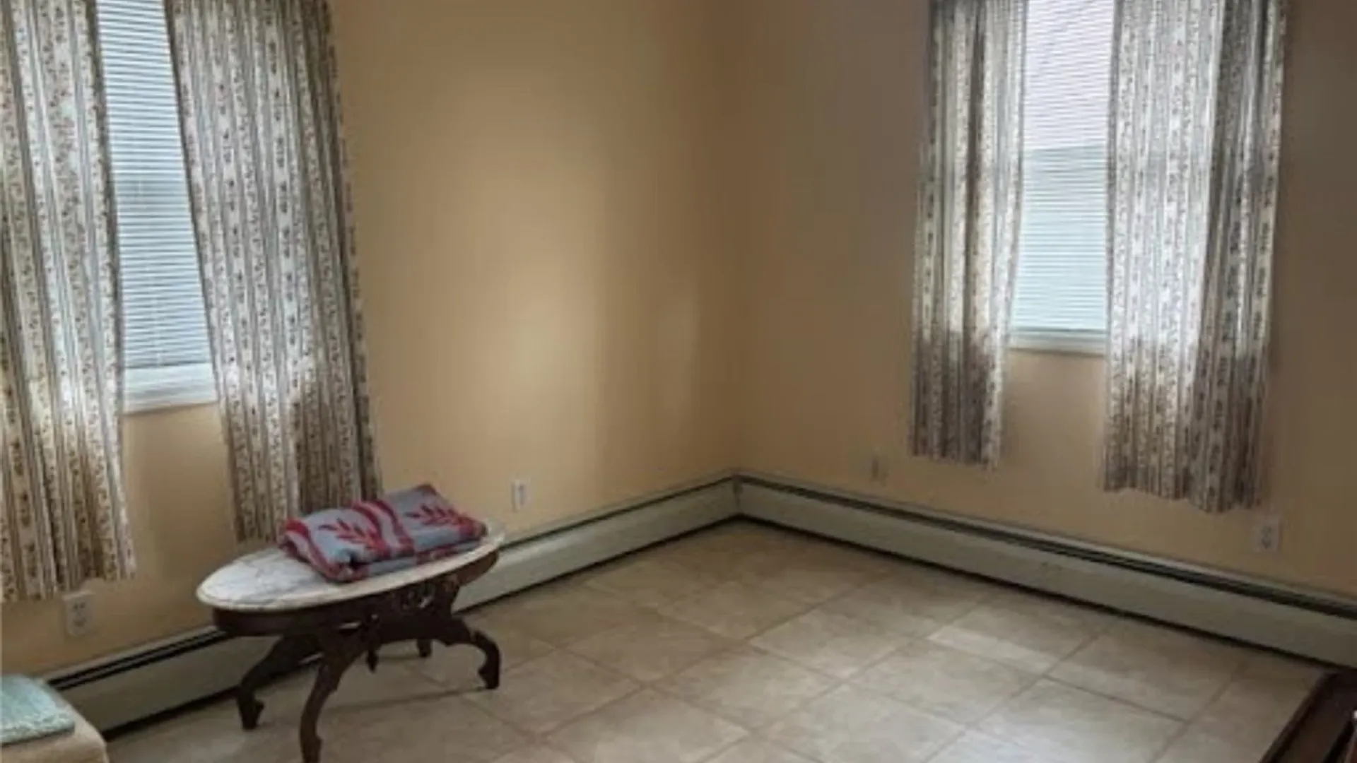 Property at 28 Crescent Road, Grand Island, NY 14072 7