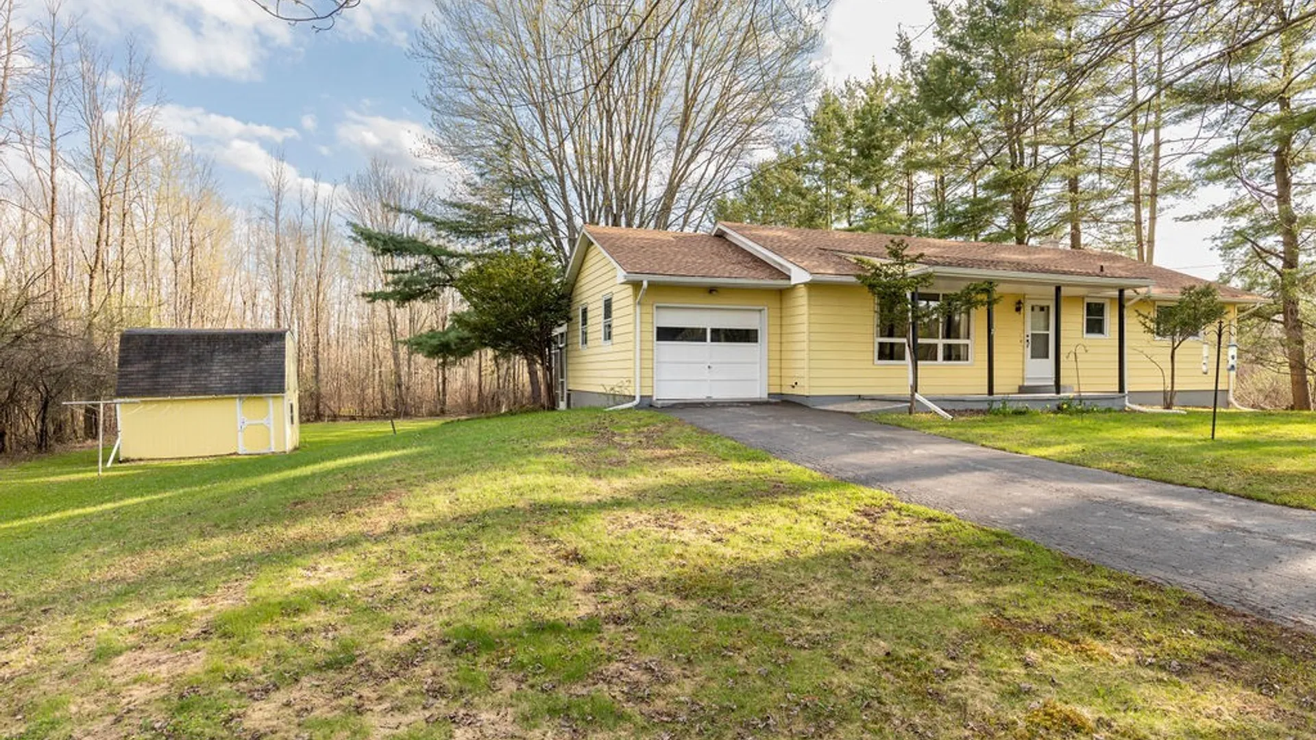 Property at 4960 Orangeport Road, Clay, NY 13029 8
