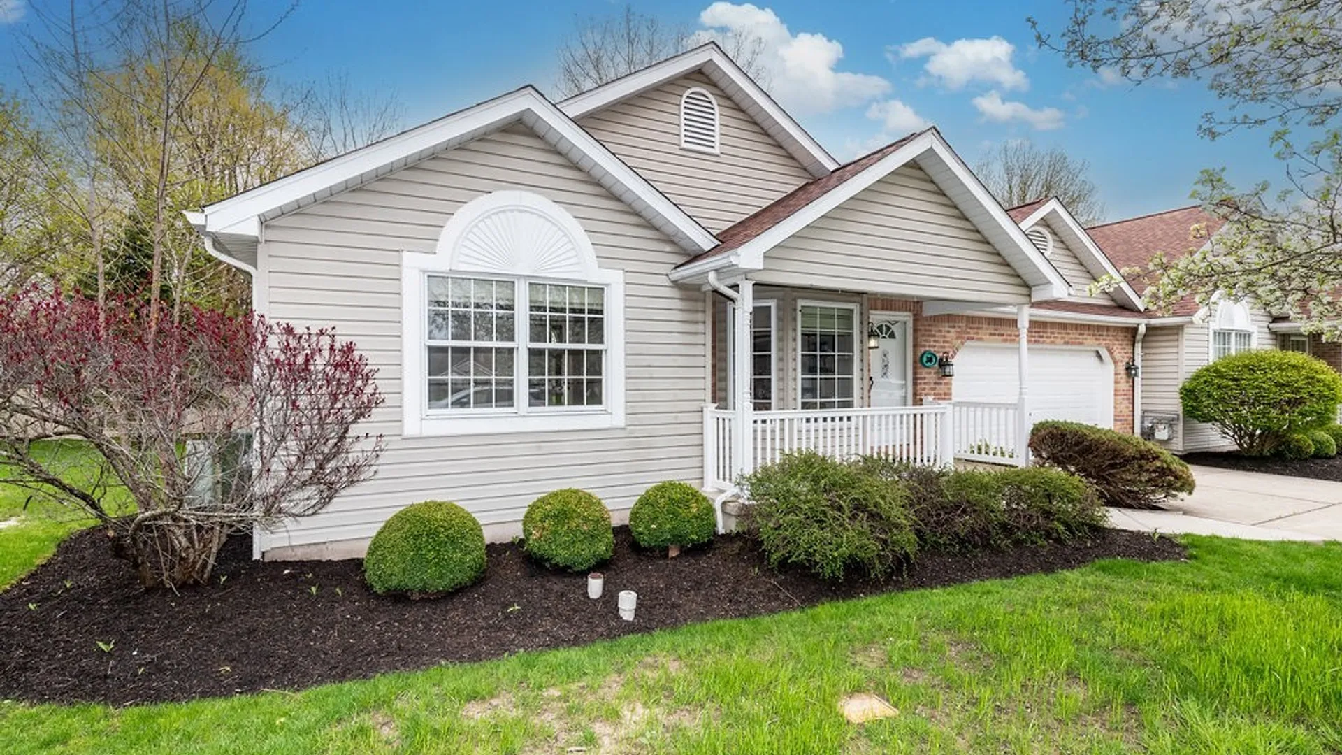 Property at 38 Cobblestone Lane, Amherst, NY 14221 31