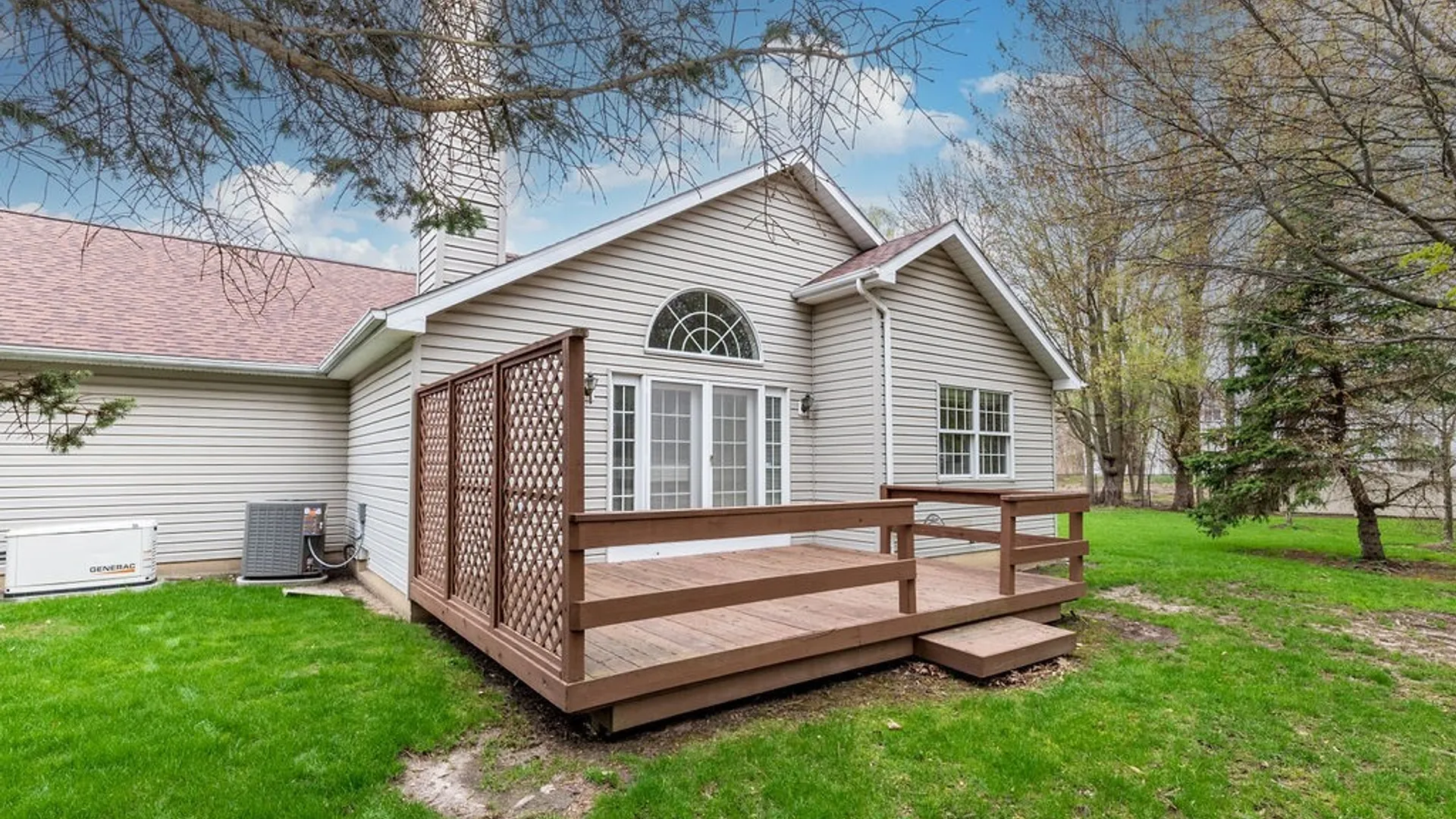 Property at 38 Cobblestone Lane, Amherst, NY 14221 35