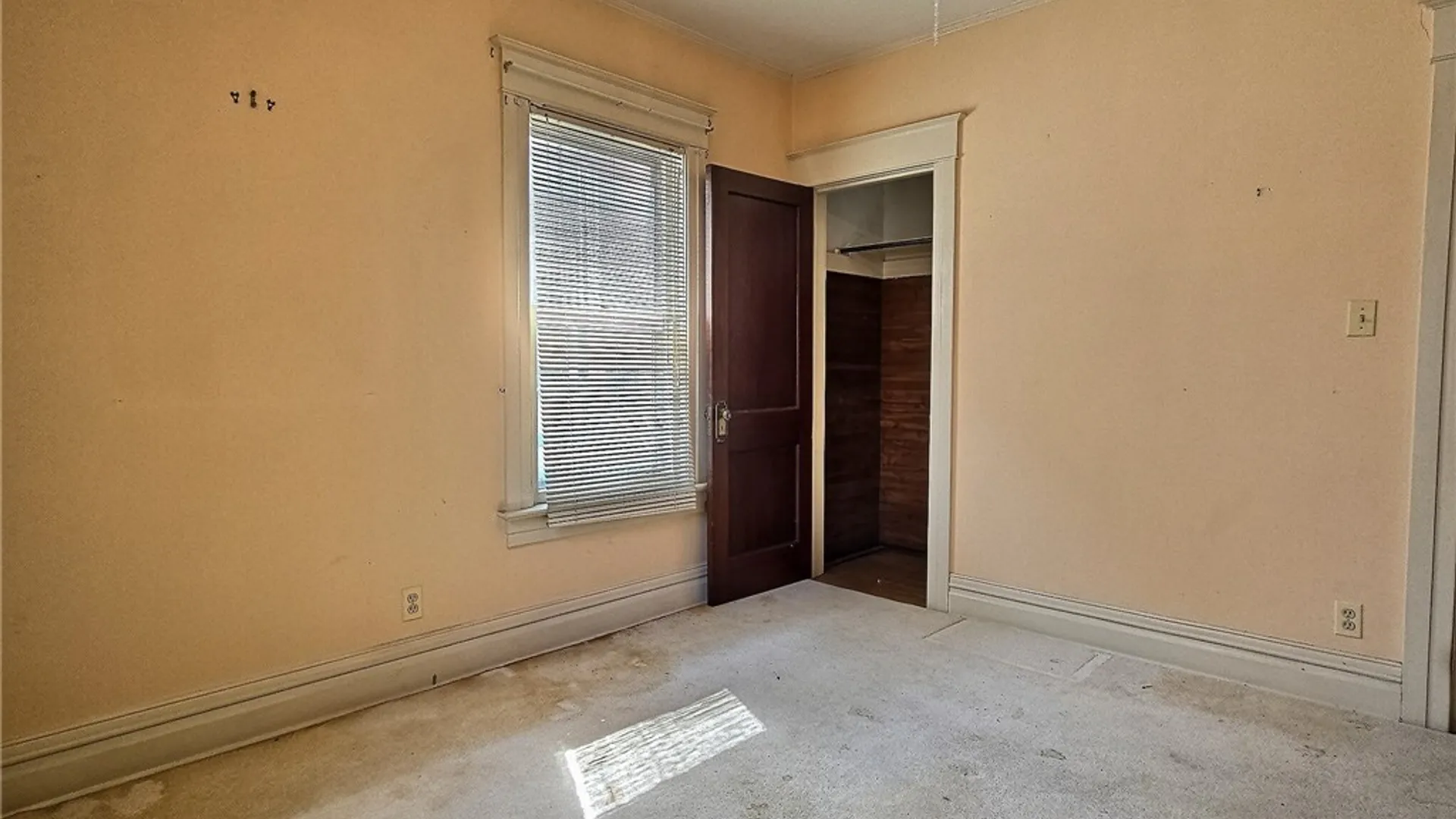 Property at 208 Embargo Street, Rome, NY 13440 16