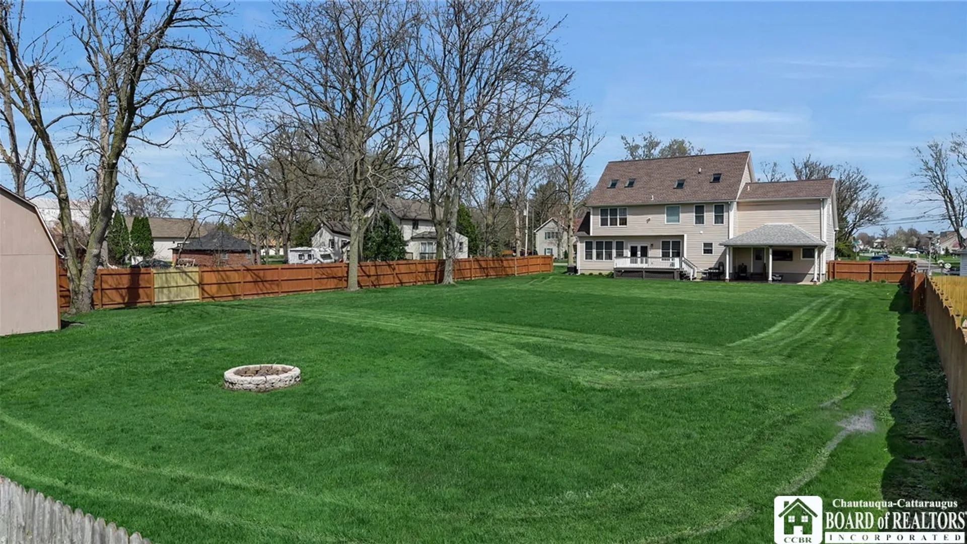 Property at 7220 Schultz Road, Wheatfield, NY 14120 3