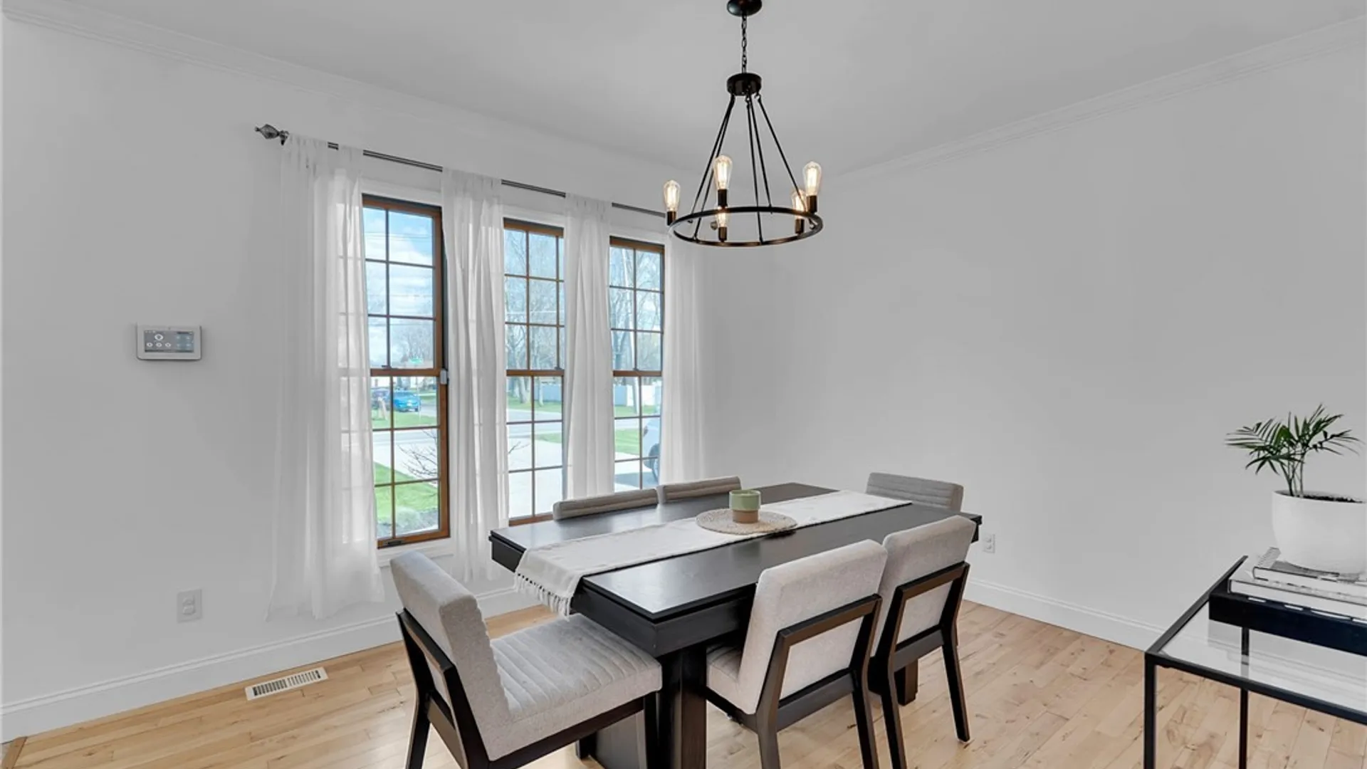 Property at 7220 Schultz Road, Wheatfield, NY 14120 9