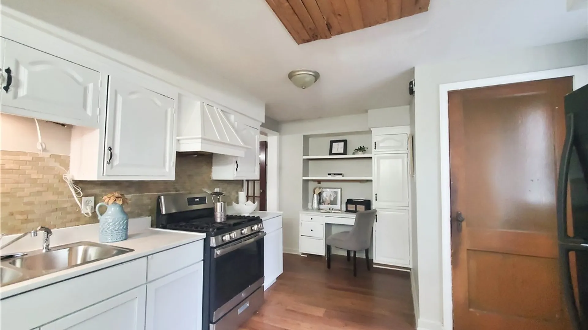 Property at 314 Lewis Street, Syracuse, NY 13204 6