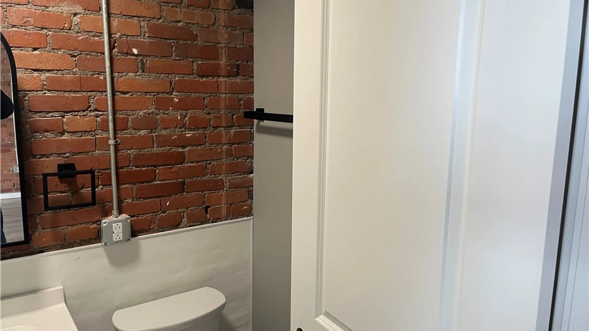 Property at 317 Clinton Street, Syracuse, NY 13202 5