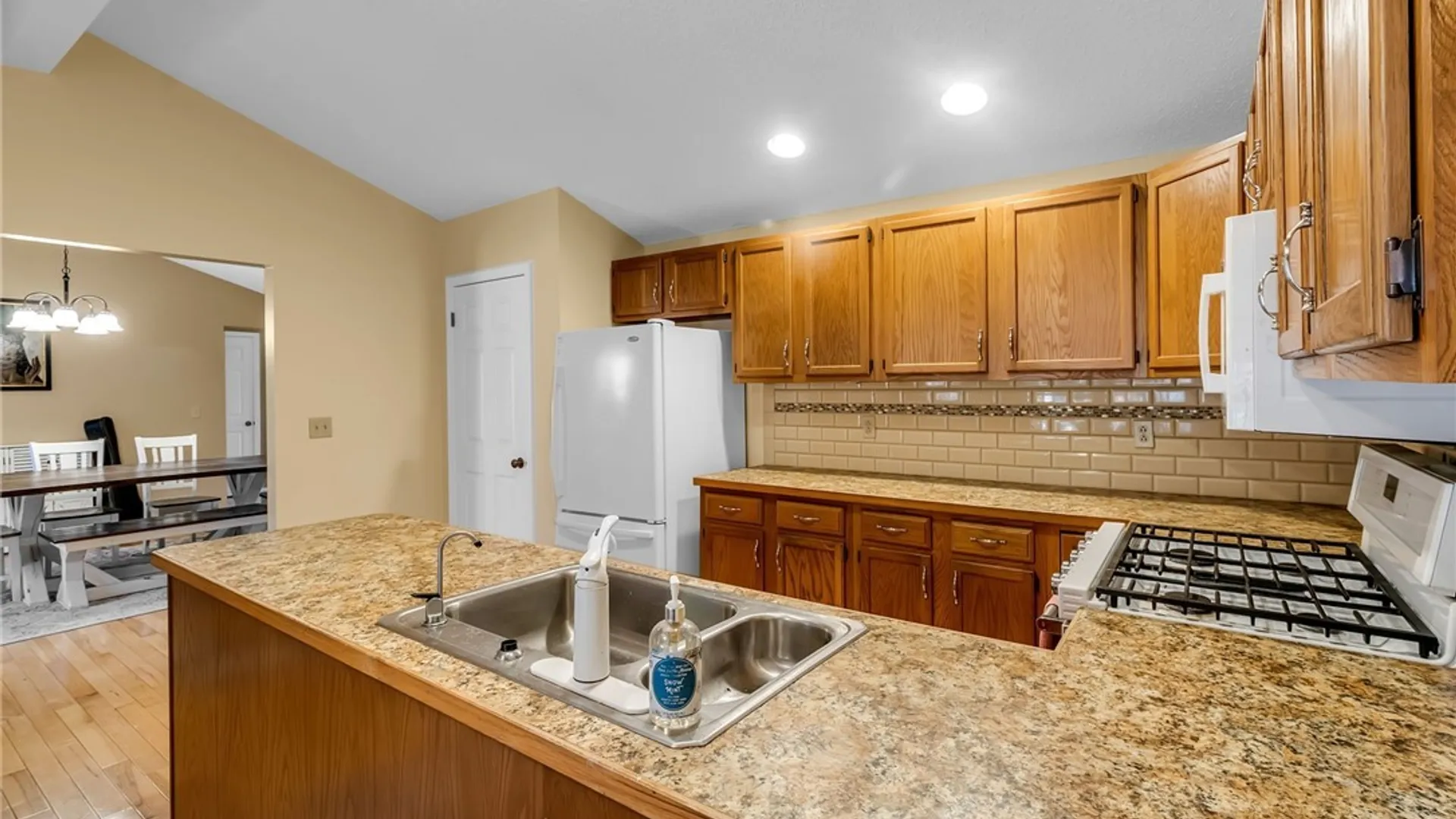 Property at 155 Wedgewood Drive, Amherst, NY 14221 16