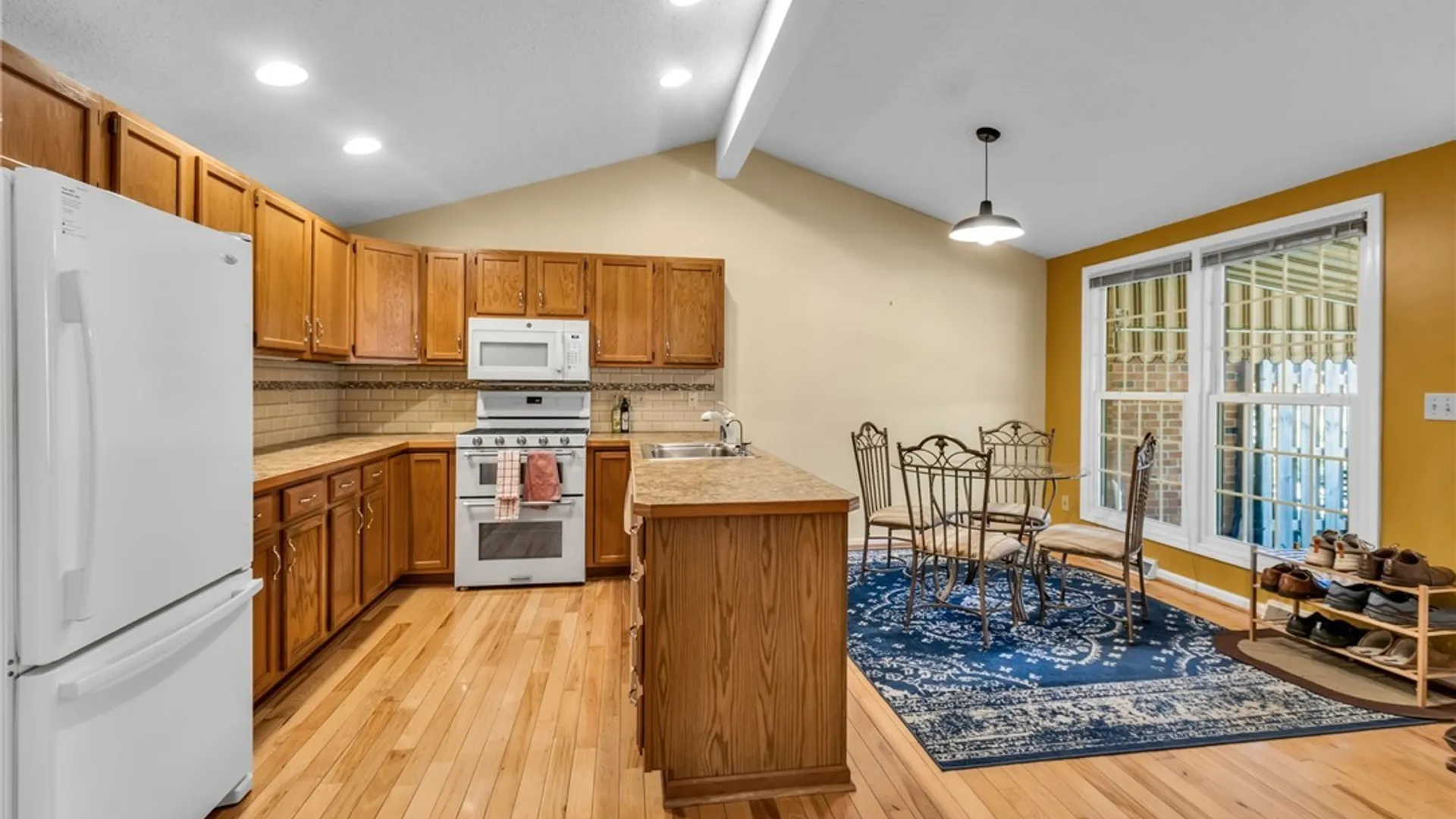 Property at 155 Wedgewood Drive, Amherst, NY 14221 9