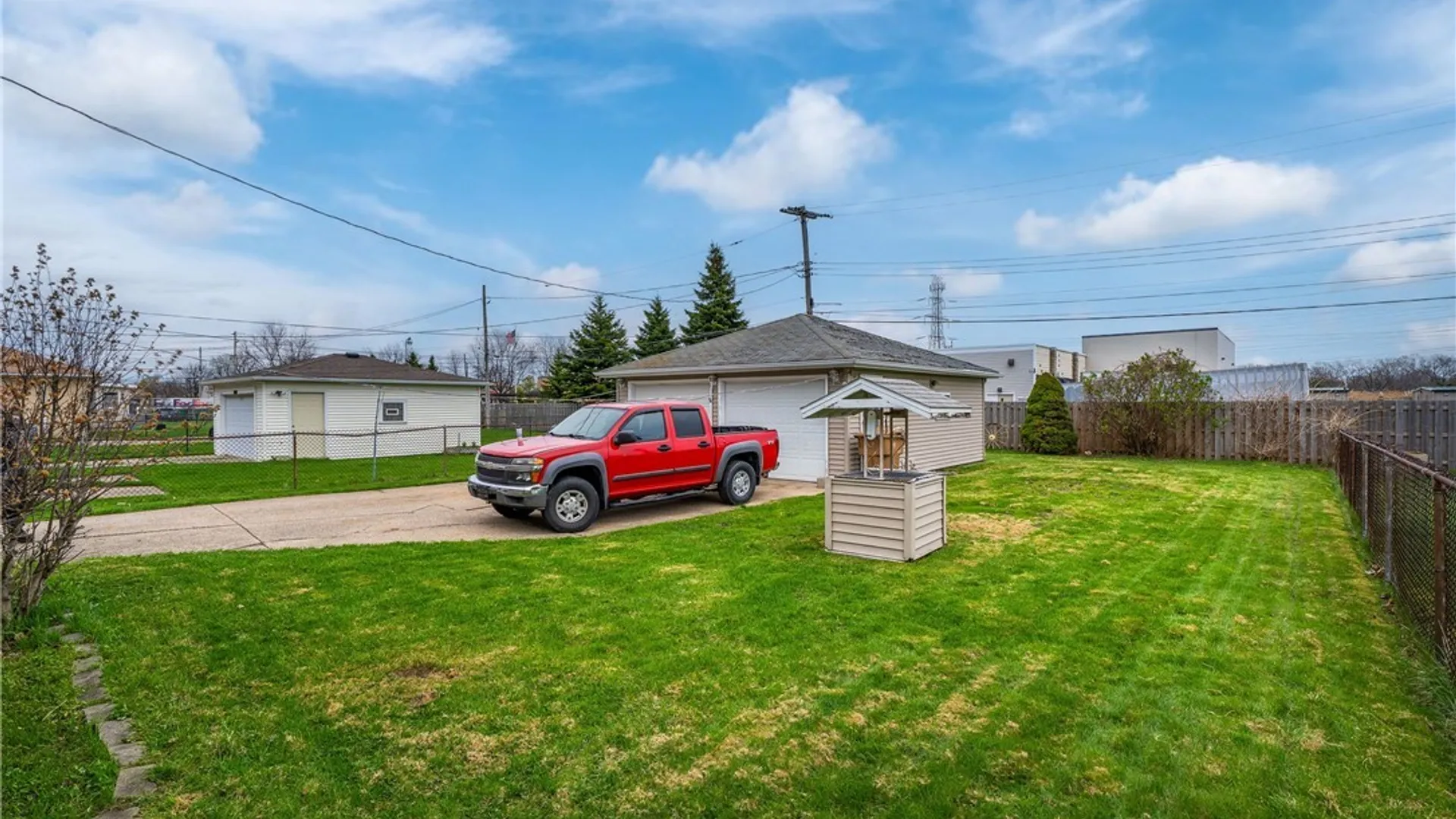 Property at 23 Laura Court, Cheektowaga, NY 14227 30