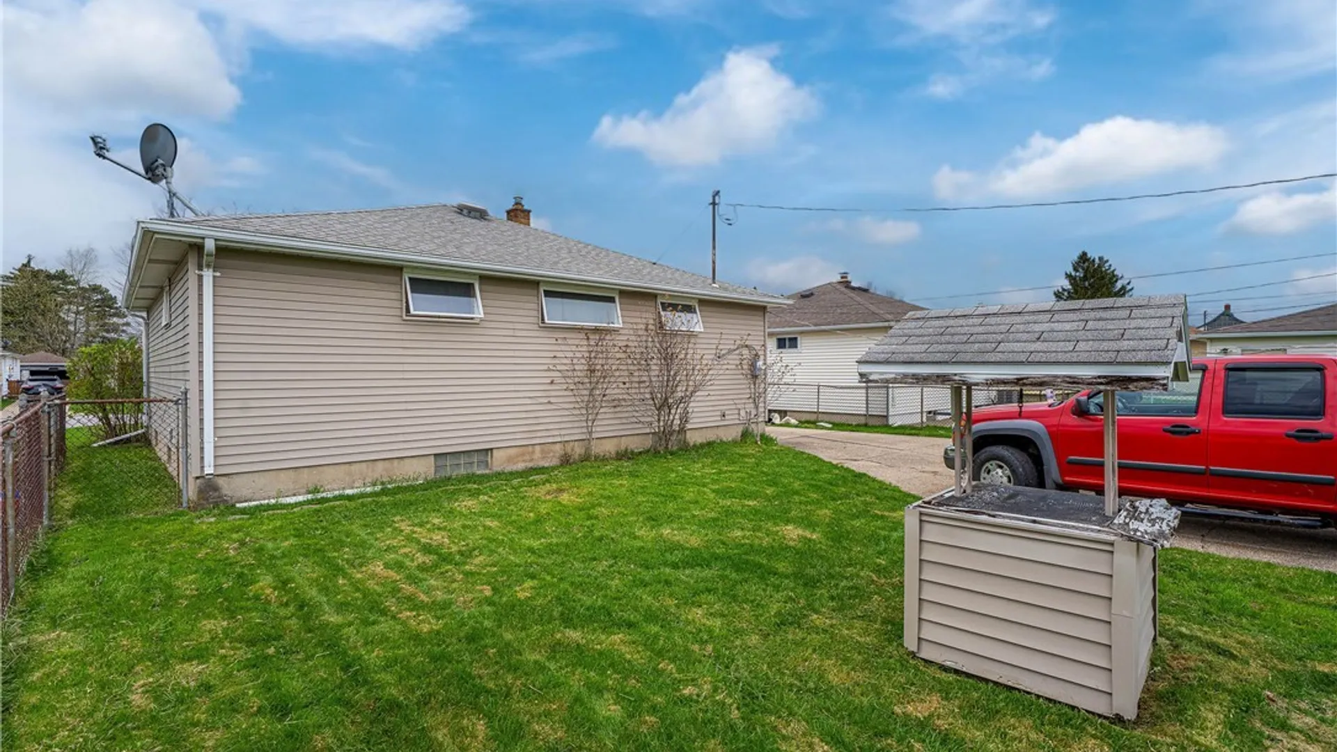 Property at 23 Laura Court, Cheektowaga, NY 14227 31