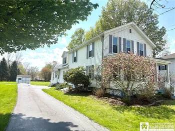 31 Cleveland Avenue, Pomfret, NY 14063