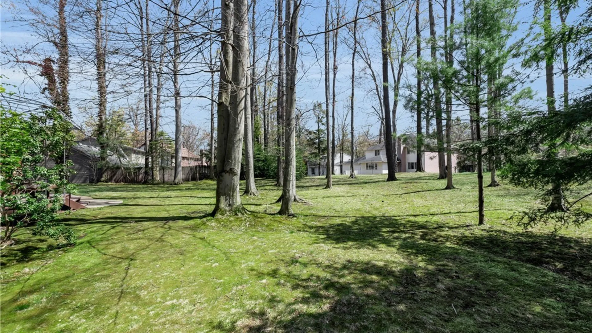 Property at 7 Deer Run Court, Amherst, NY 14221 44