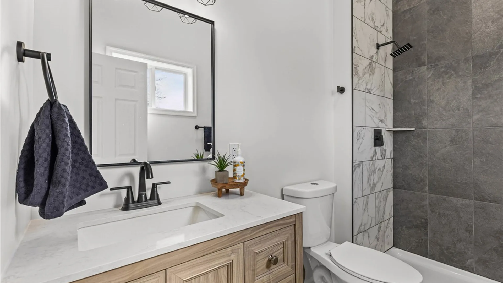 Property at 15 Aprille Lane, Rush, NY 14543 18