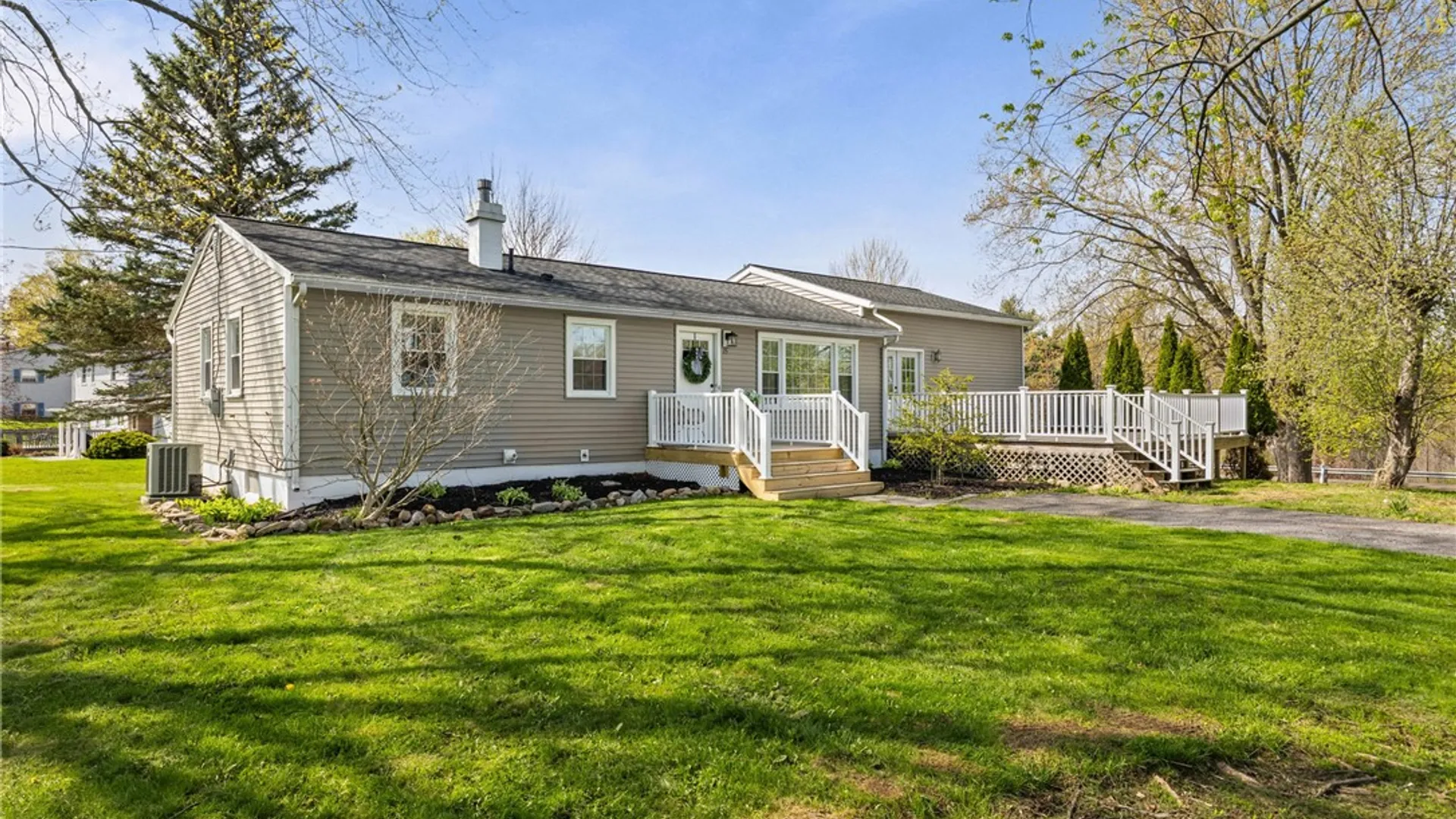 Property at 15 Aprille Lane, Rush, NY 14543 3