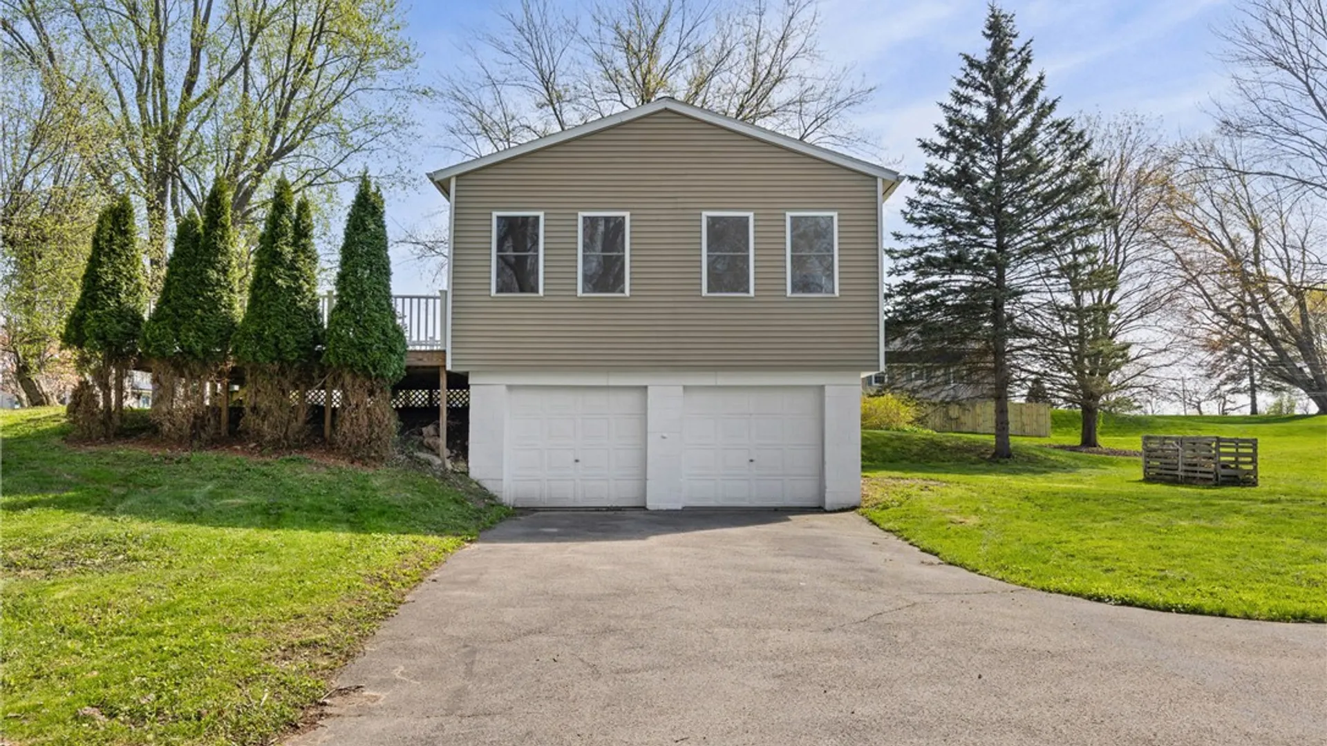 Property at 15 Aprille Lane, Rush, NY 14543 37