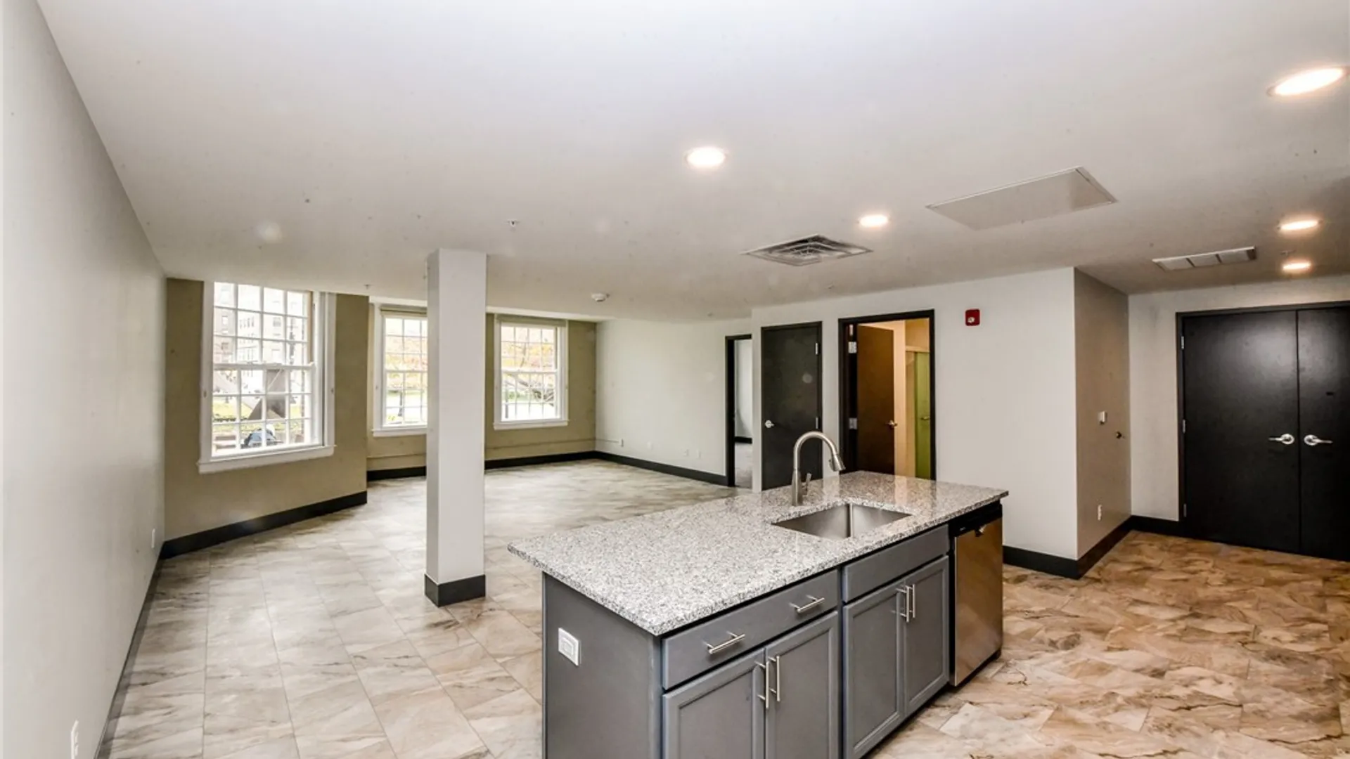 Property at 40 North Street, Buffalo, NY 14202 7