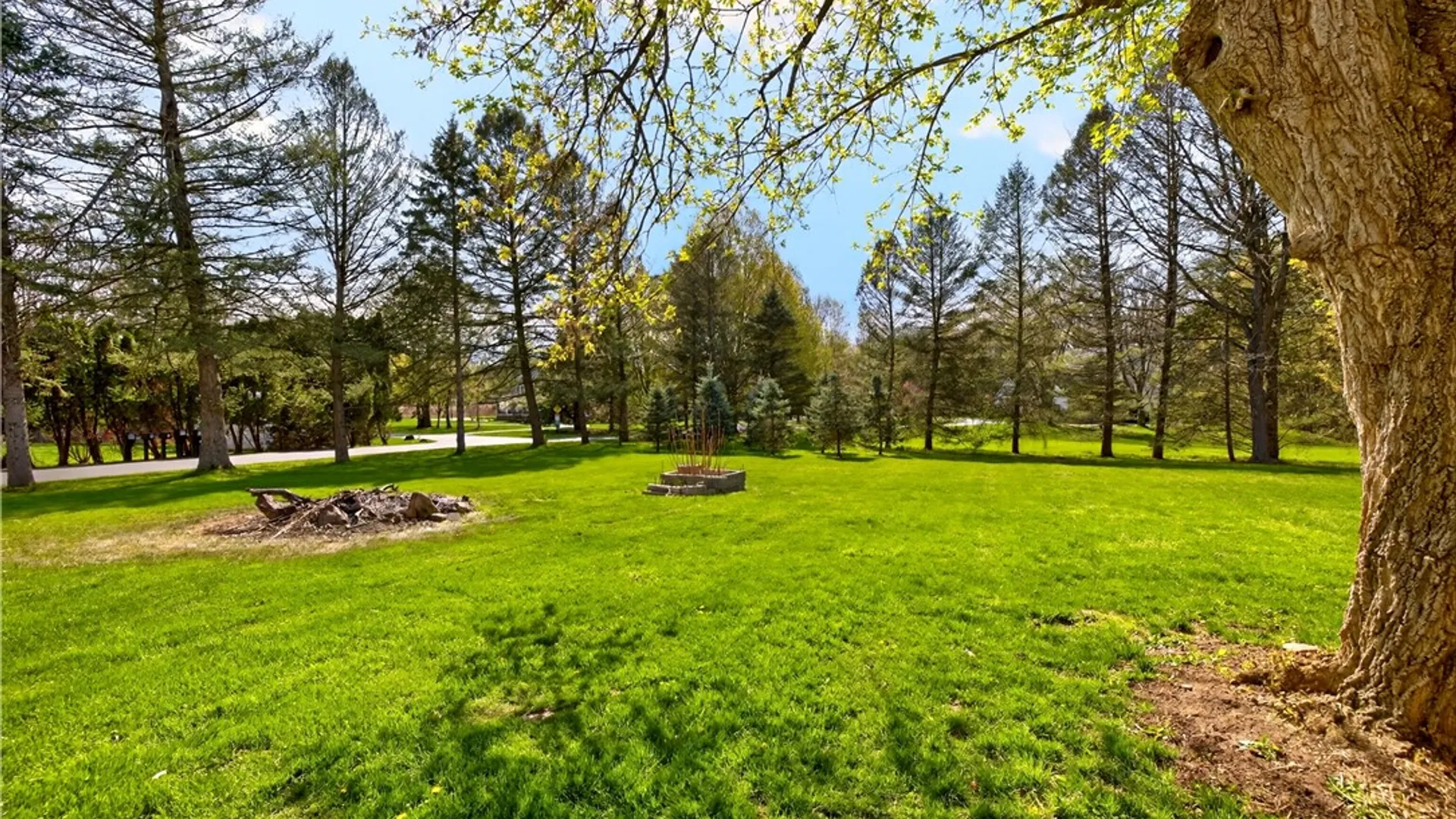 Property at 1553 Creek Street, Penfield, NY 14625 43