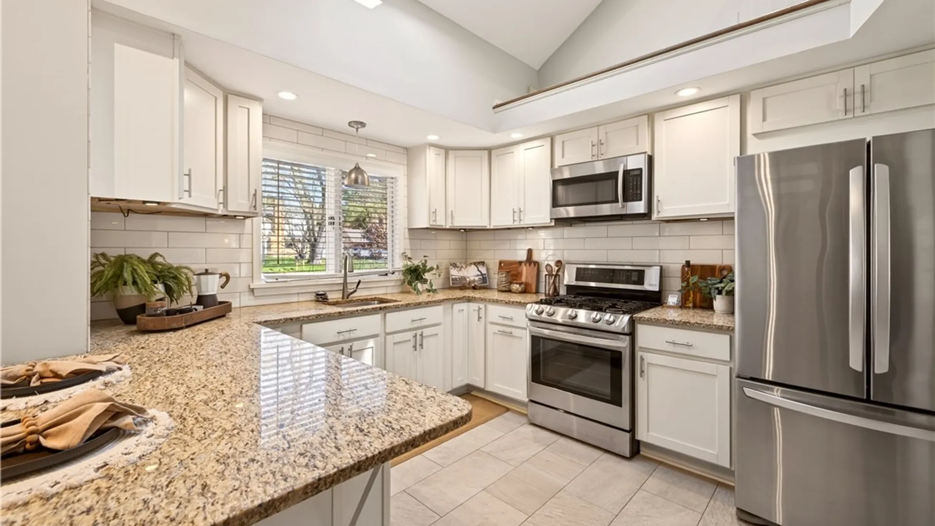 Property at 1553 Creek Street, Penfield, NY 14625 8