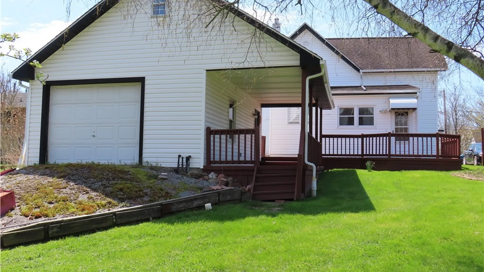 Property at 5588 Seneca Street, West Seneca, NY 14224 18