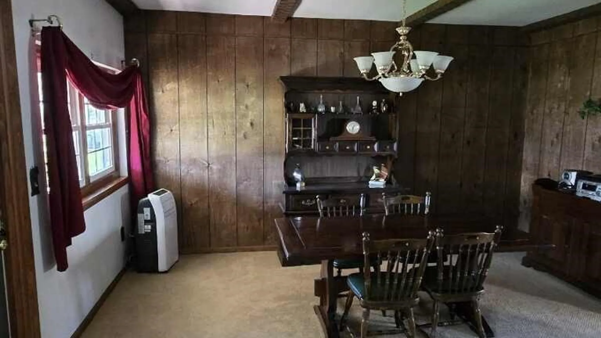 Property at 5588 Seneca Street, West Seneca, NY 14224 4