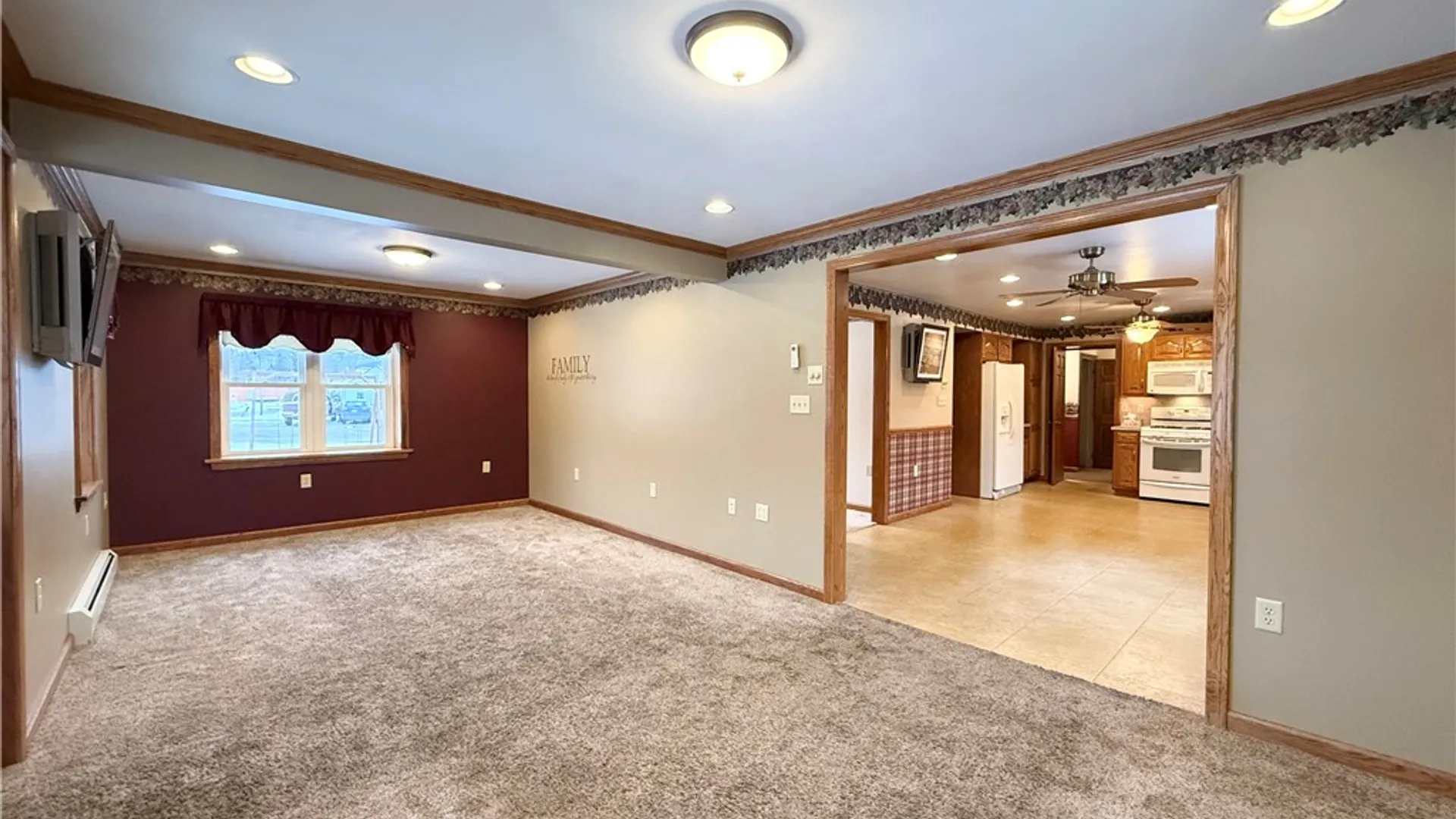Property at 61 Main PO Box 245 Street, Lewis Run, PA 16738 17