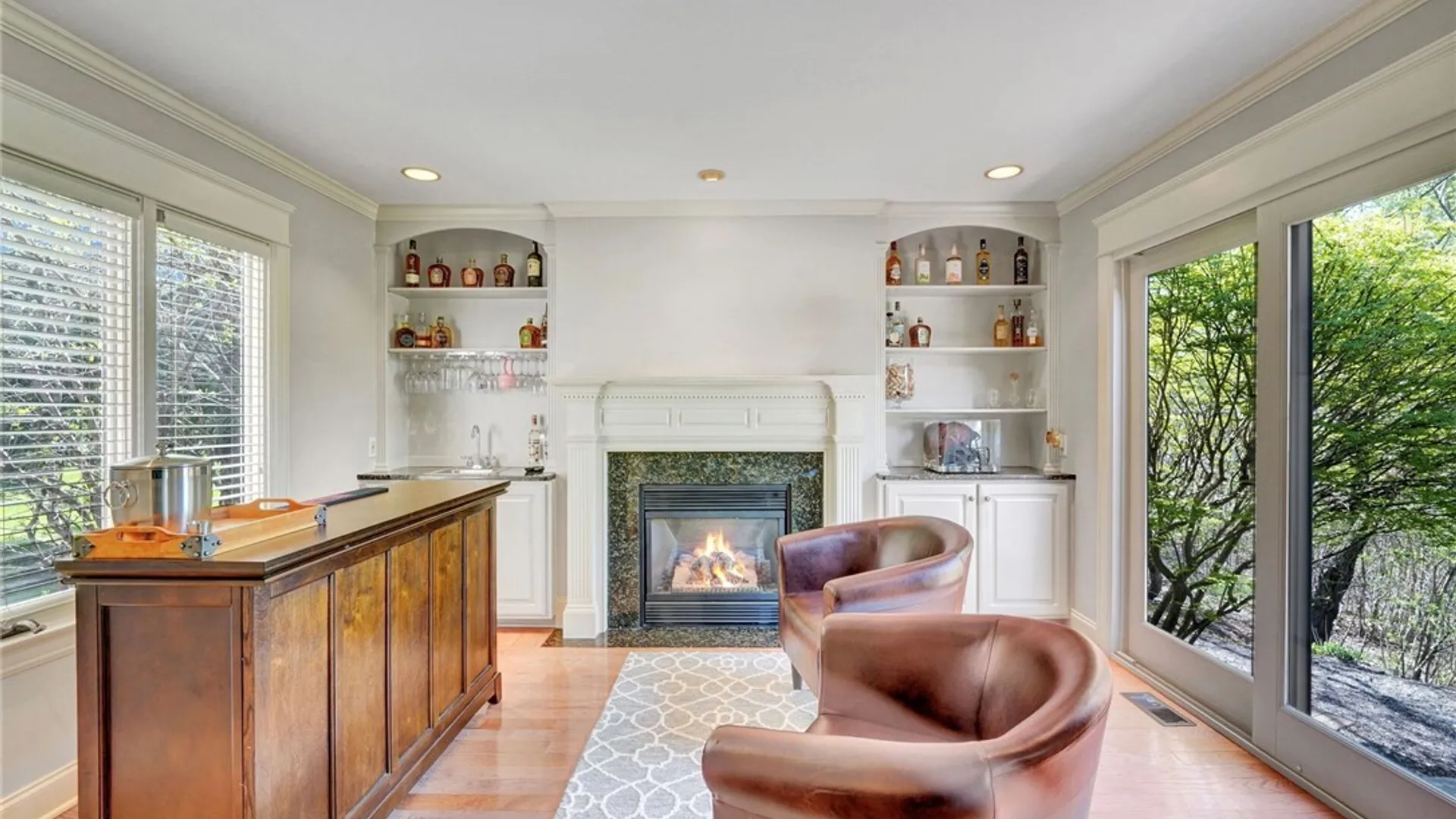 Property at 12 Fox Chapel Drive, Orchard Park, NY 14127 12