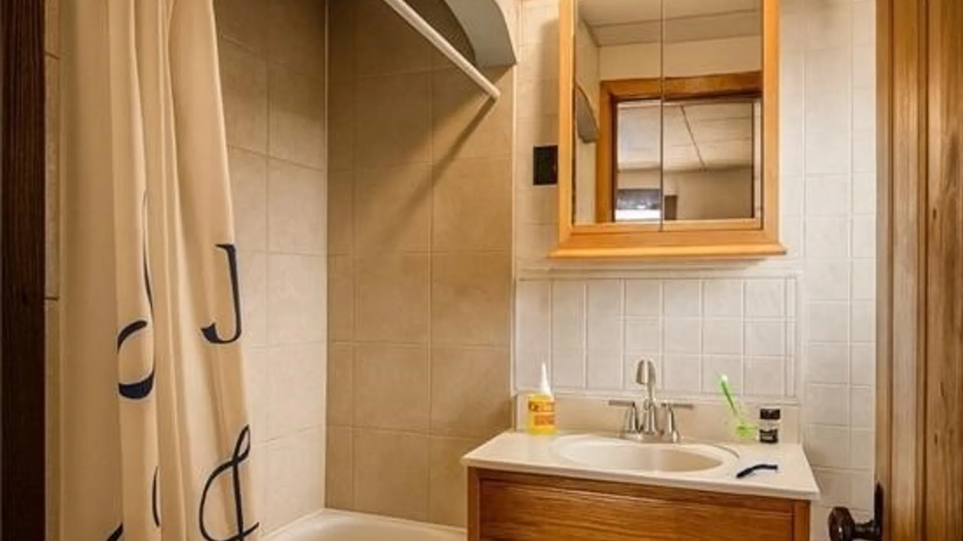 Property at 2961 Bailey Avenue, Buffalo, NY 14215 3