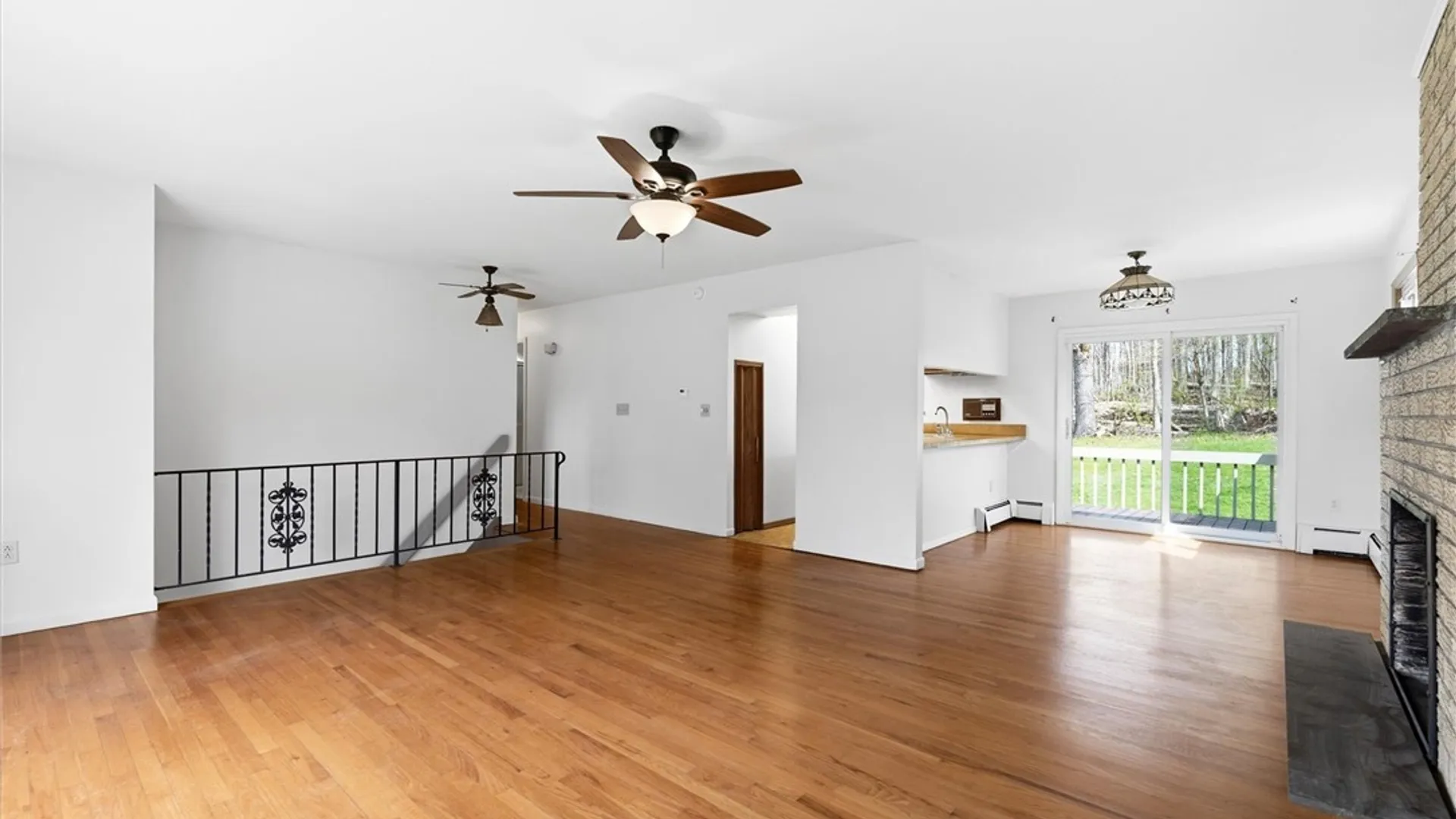 Property at 5839 Winacre Drive, Lafayette, NY 13084 12