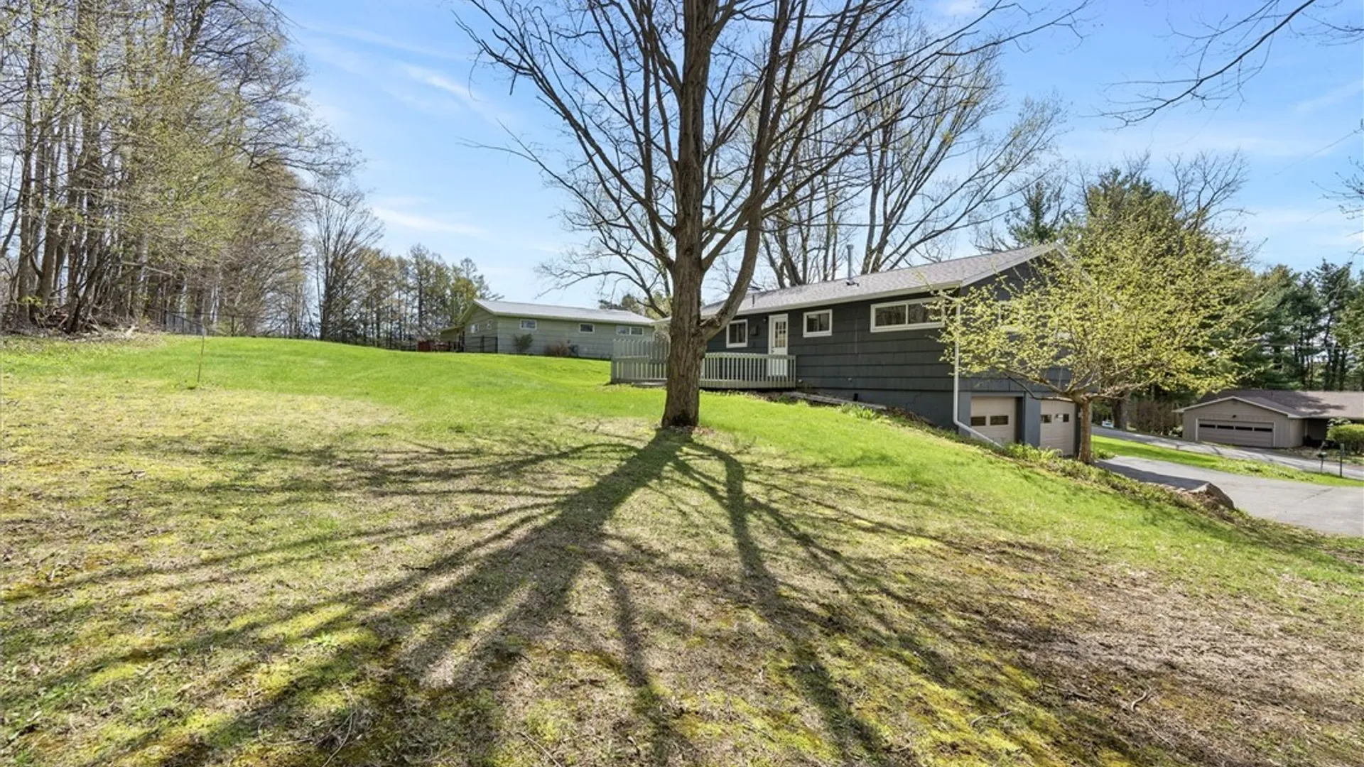 Property at 5839 Winacre Drive, Lafayette, NY 13084 40