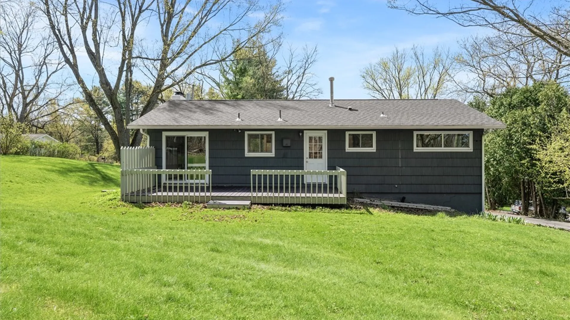 Property at 5839 Winacre Drive, Lafayette, NY 13084 41