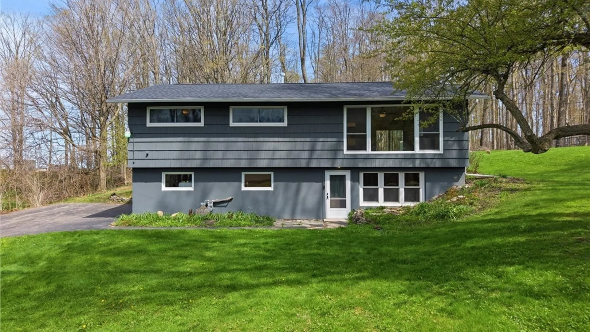 Property at 5839 Winacre Drive, Lafayette, NY 13084 7