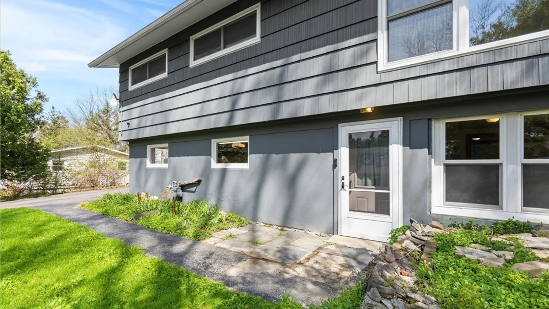 Property at 5839 Winacre Drive, Lafayette, NY 13084 9