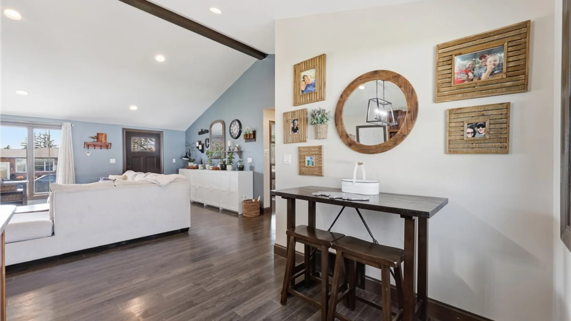 Property at 4 Frantzen, Cheektowaga, NY 14227 15