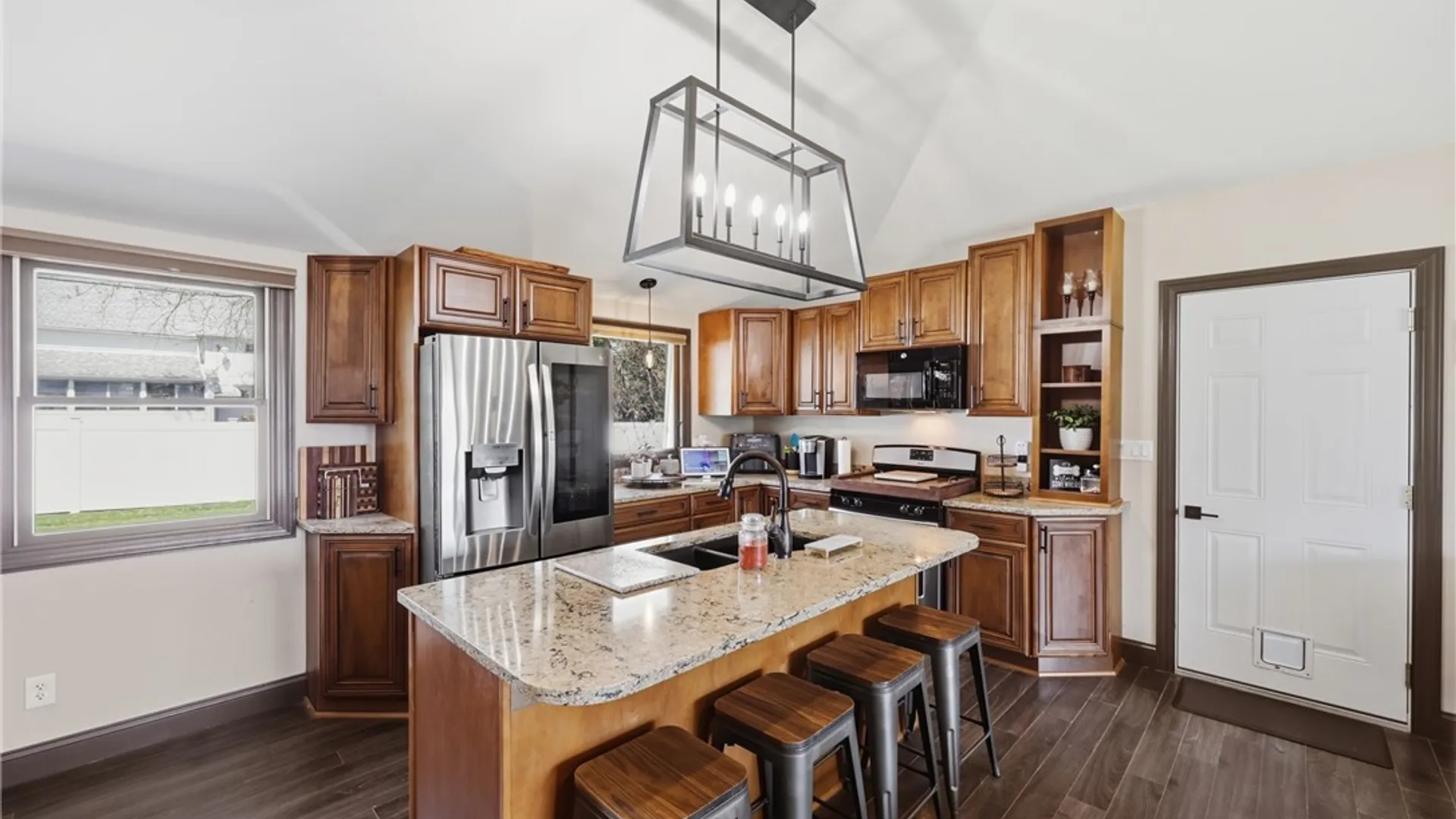 Property at 4 Frantzen, Cheektowaga, NY 14227 9