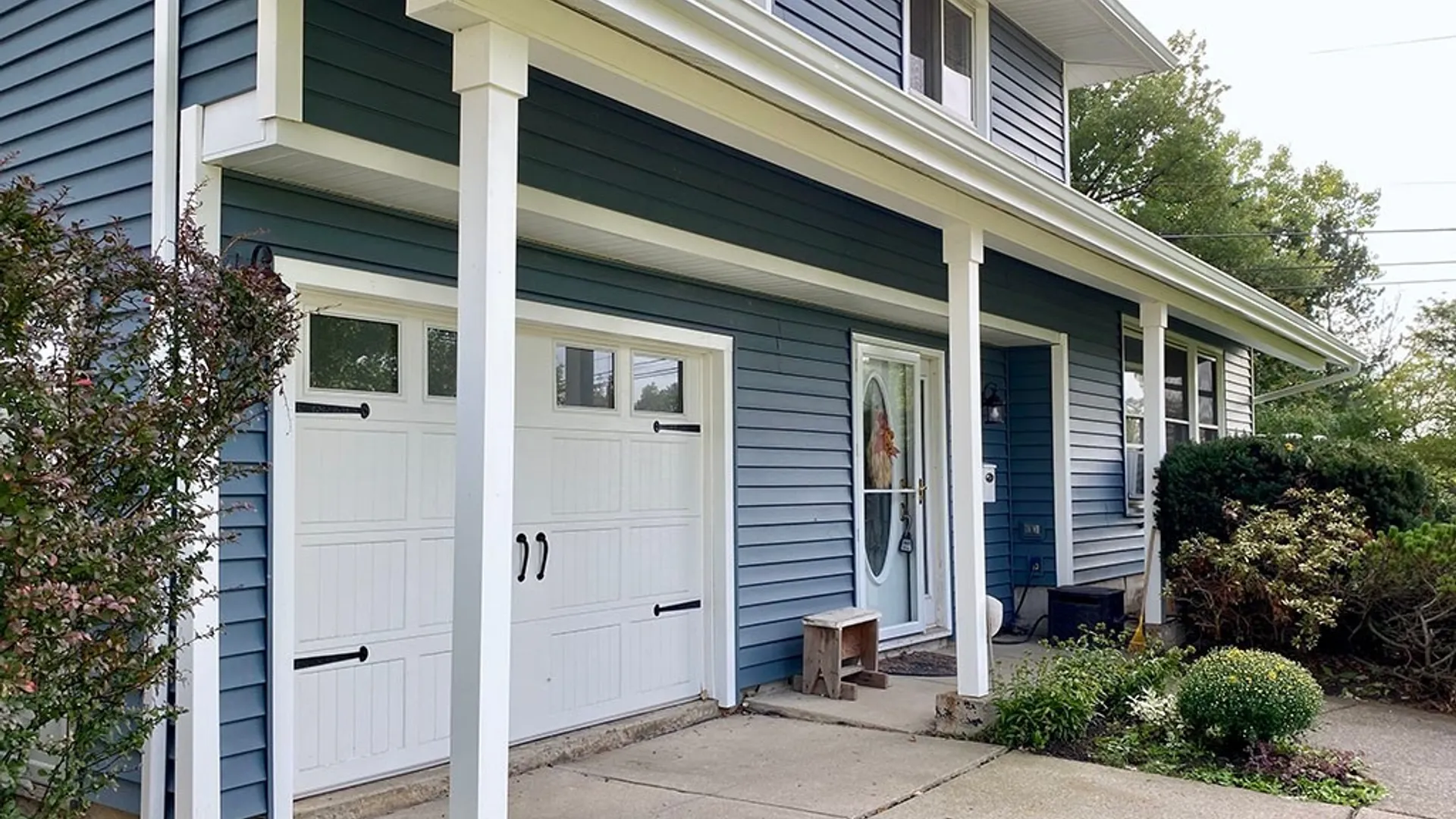 Property at 693 Edgewater Drive, Amherst, NY 14228 4