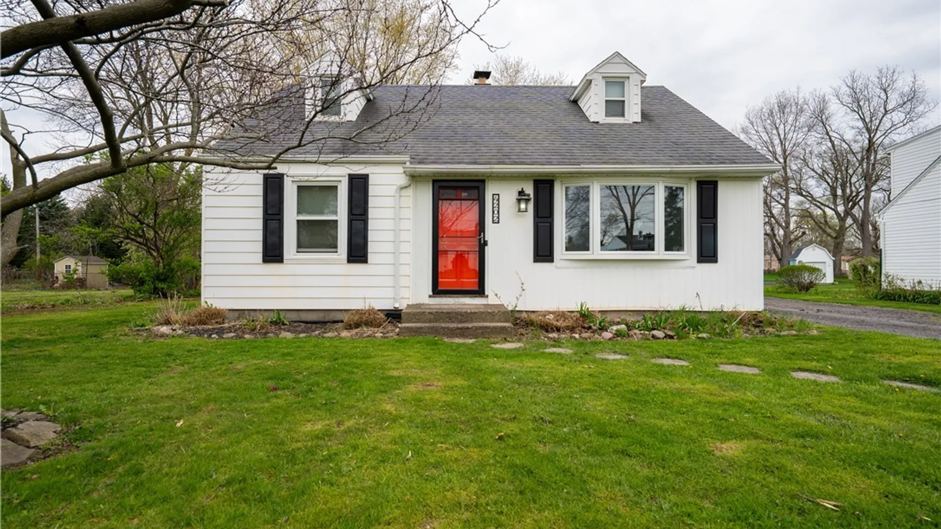 Property at 4202 Shimerville Road, Clarence, NY 14031 2