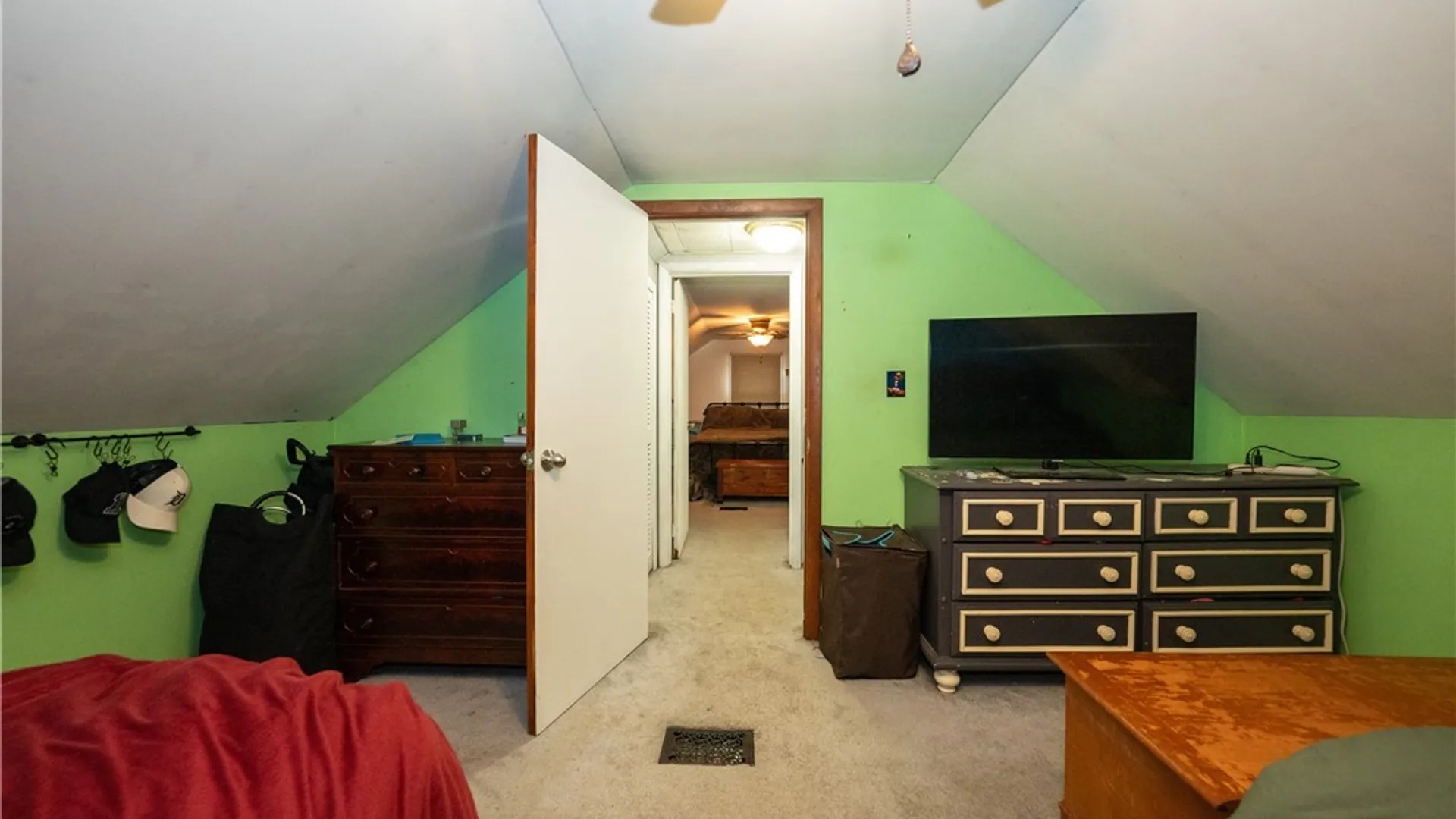 Property at 4202 Shimerville Road, Clarence, NY 14031 32